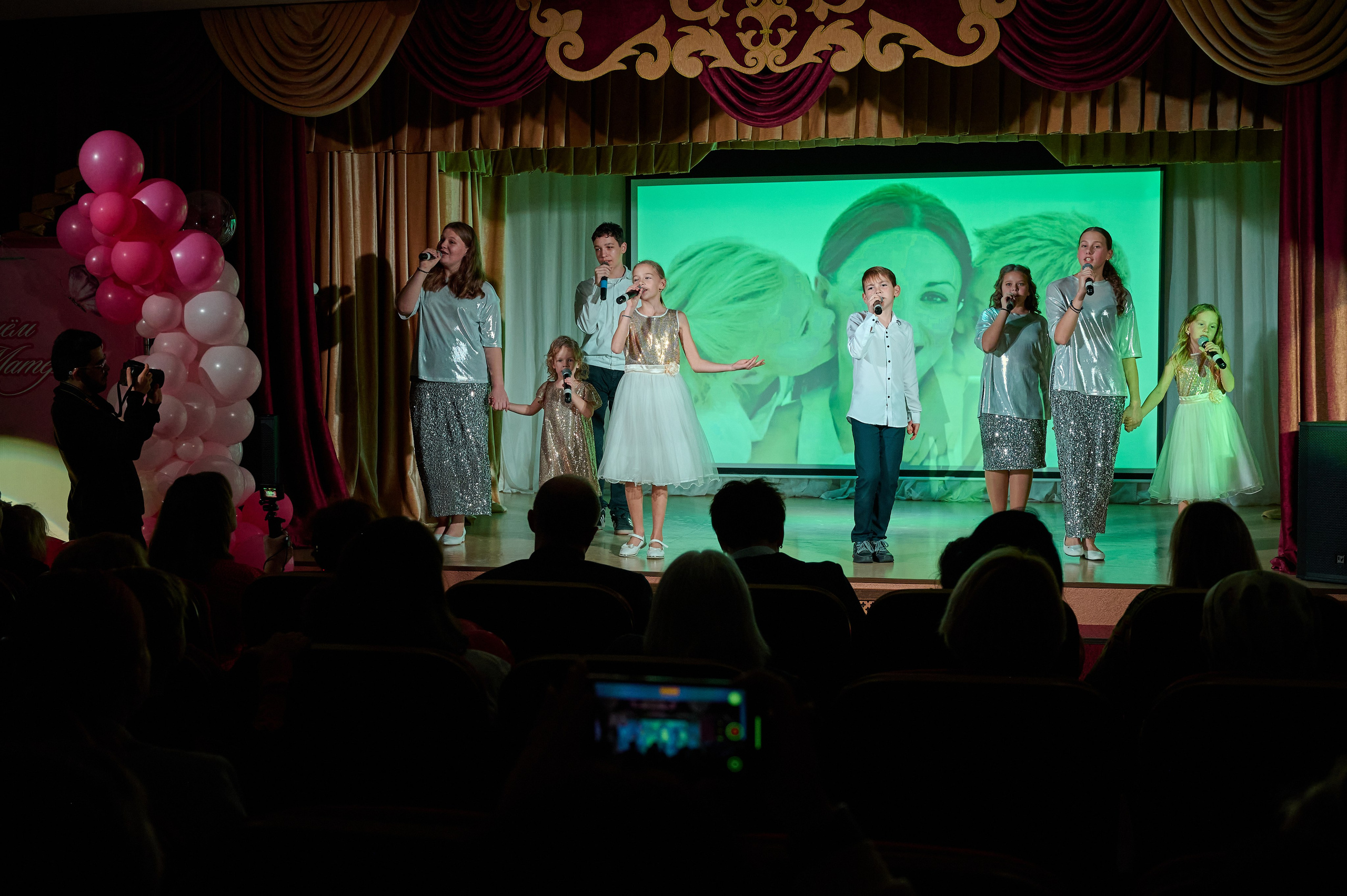 День матери ДК Виноградный. Жизнь курорта Кабардинка в фотографиях