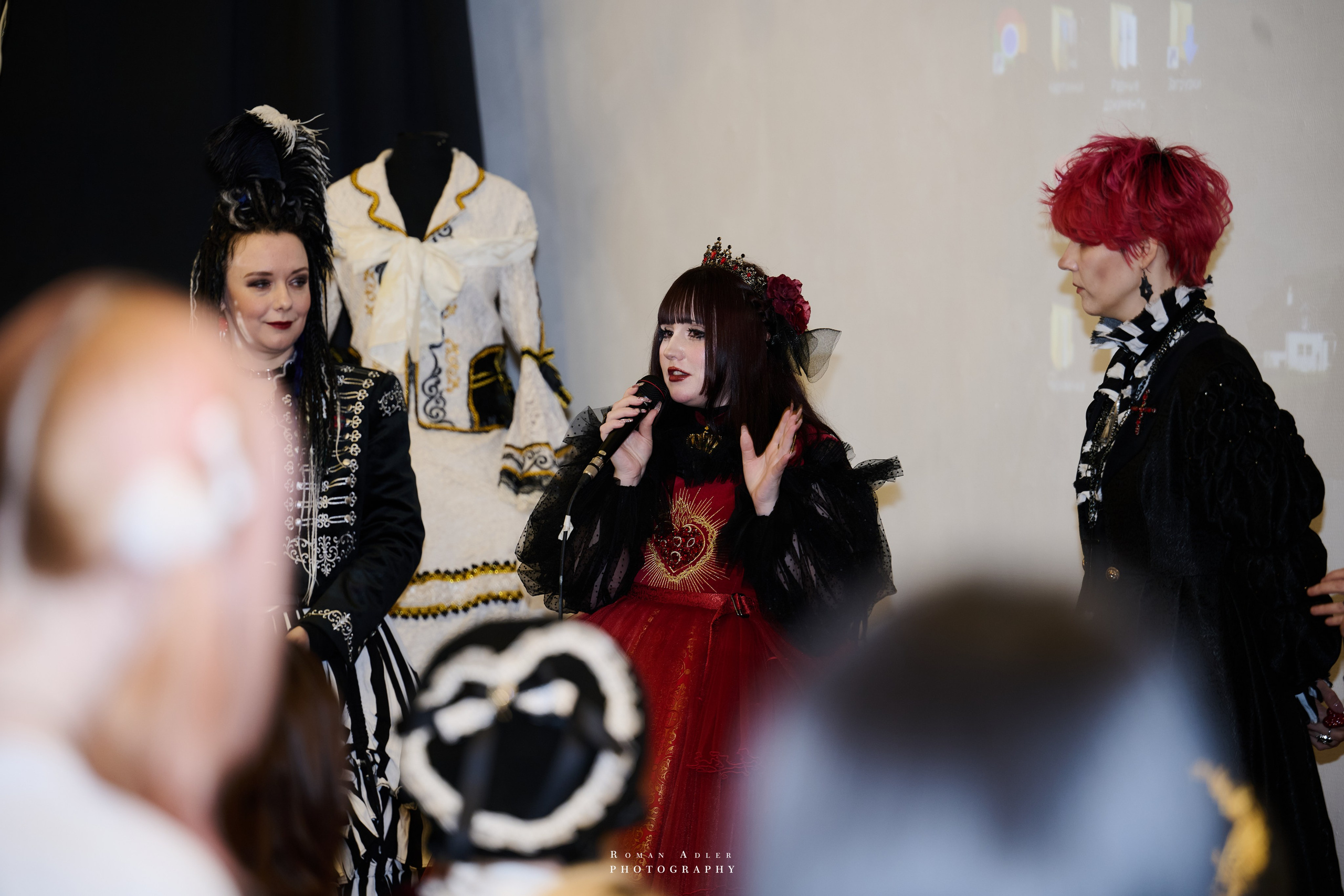 Поколение J-ROCK. Фотограф Роман Адлер