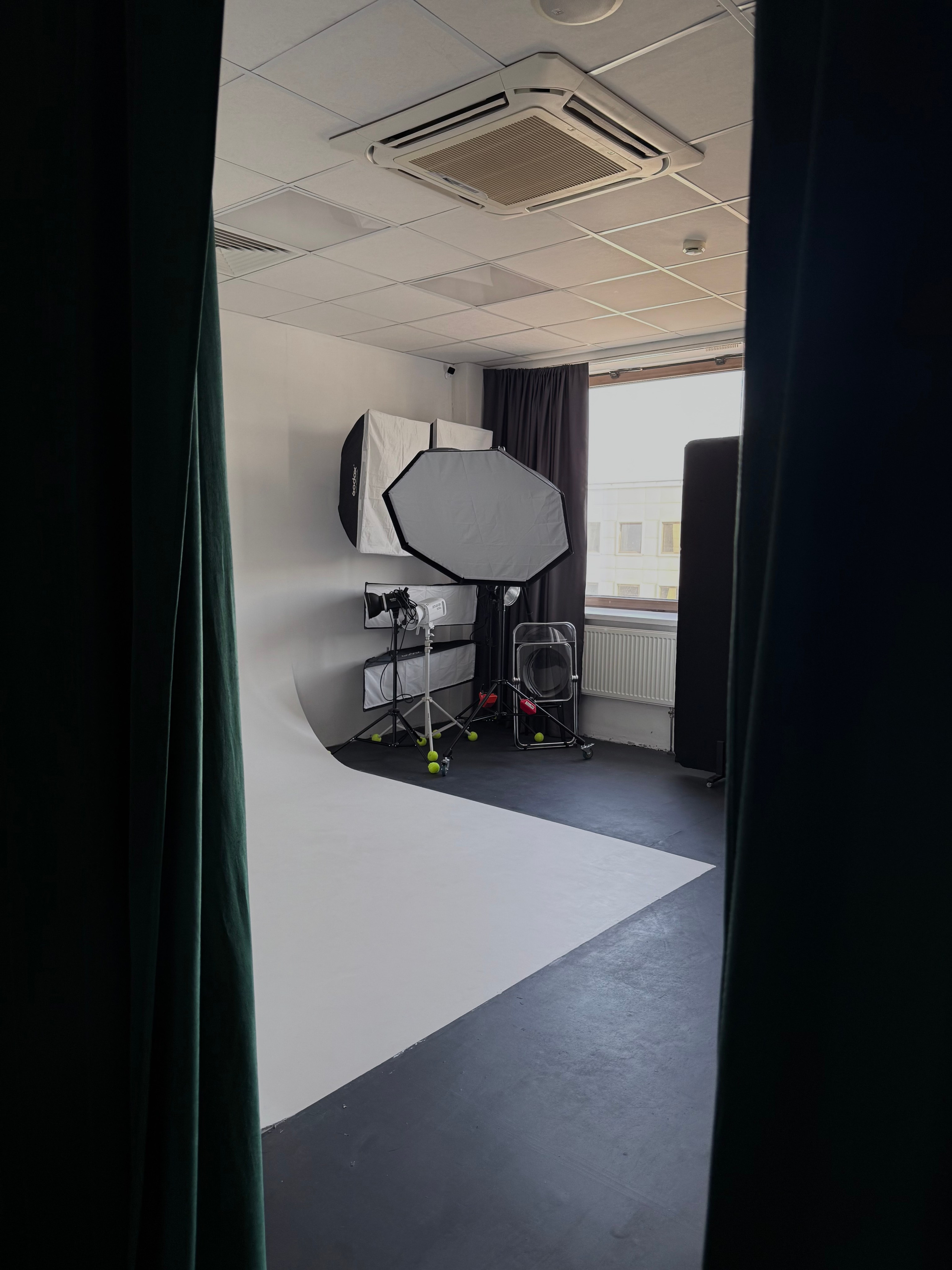 Фотостудия