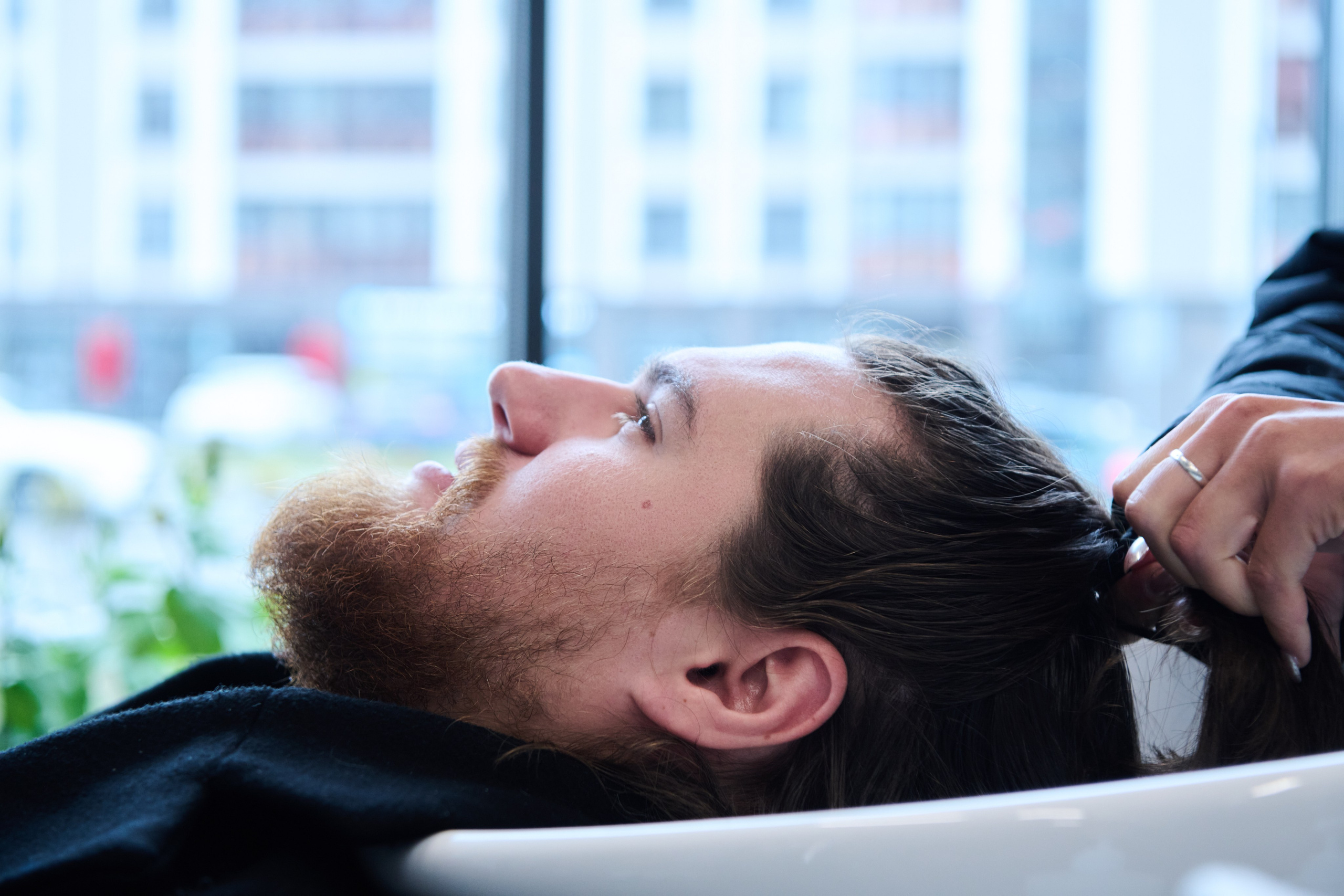 Фотосессия в салоне красоты. Подготовка моделей к съемкам. Репортажный и семейный фотограф — Шелихов Сергей