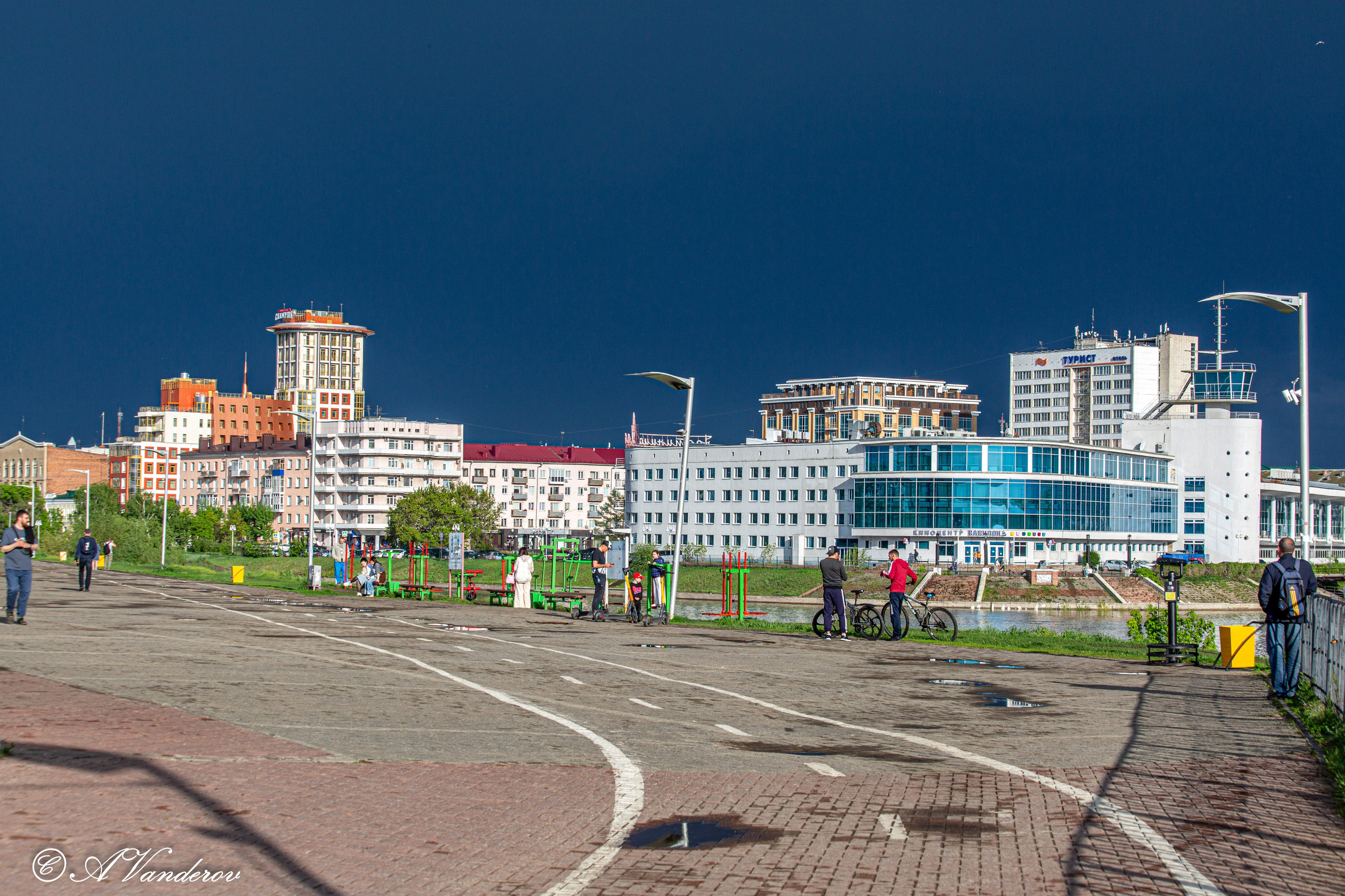 Прогулка 22.05.2024. Фотограф Омск | Александр Вандеров