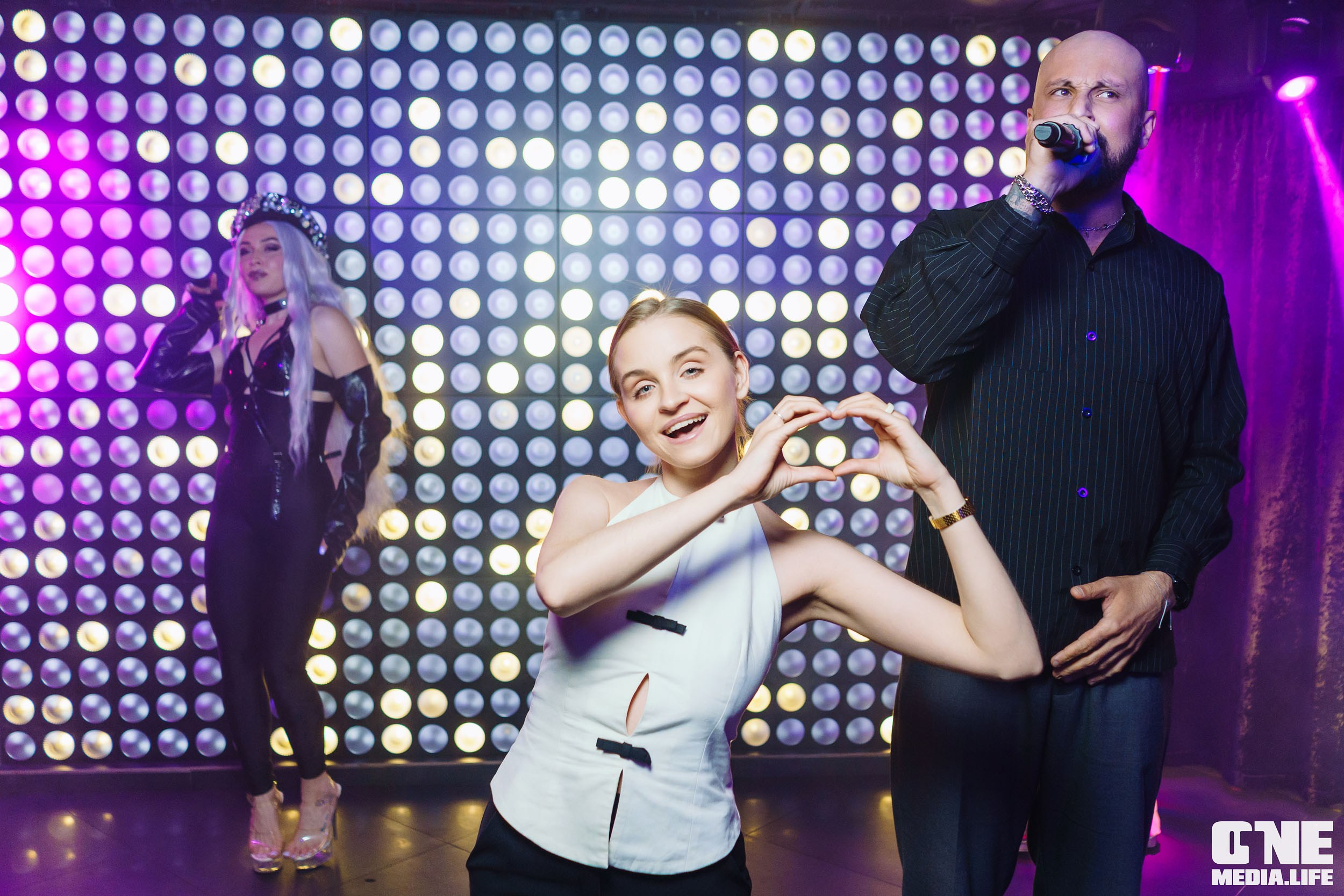 Фоторепортаж из караоке-клуба Эйфория. One Media Life: фоторепортажи, фотоотчеты с мероприятий и заведений