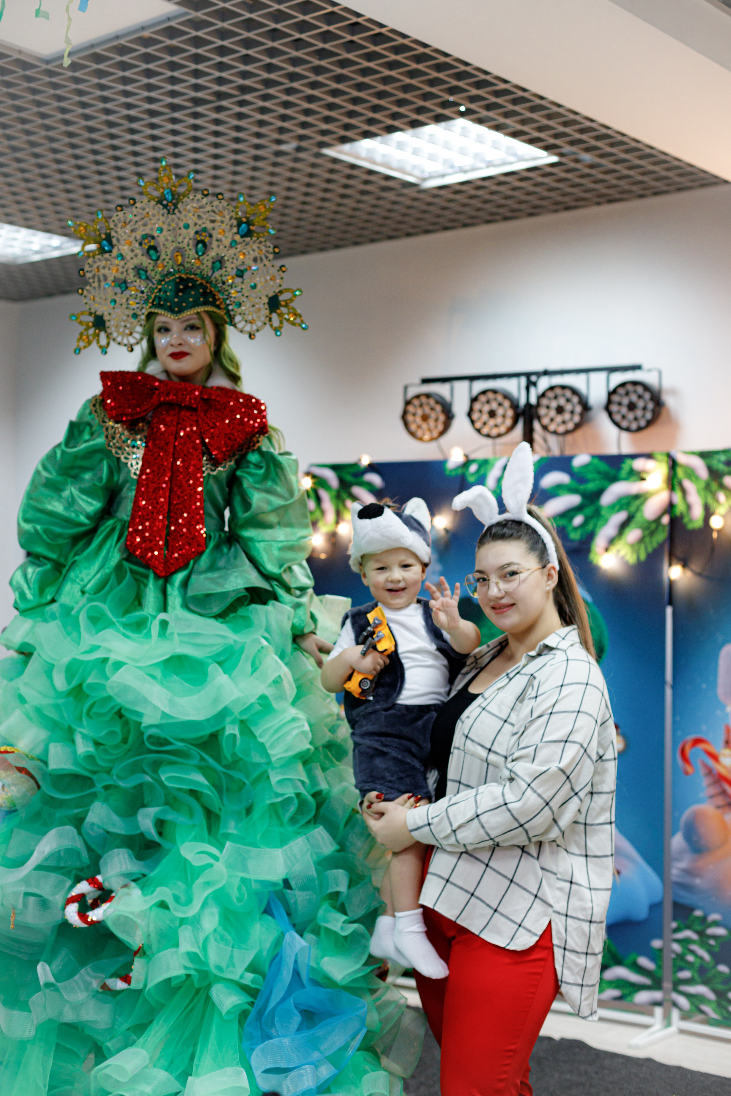 HAPPY NEW YEAR PART/3. Photokarish