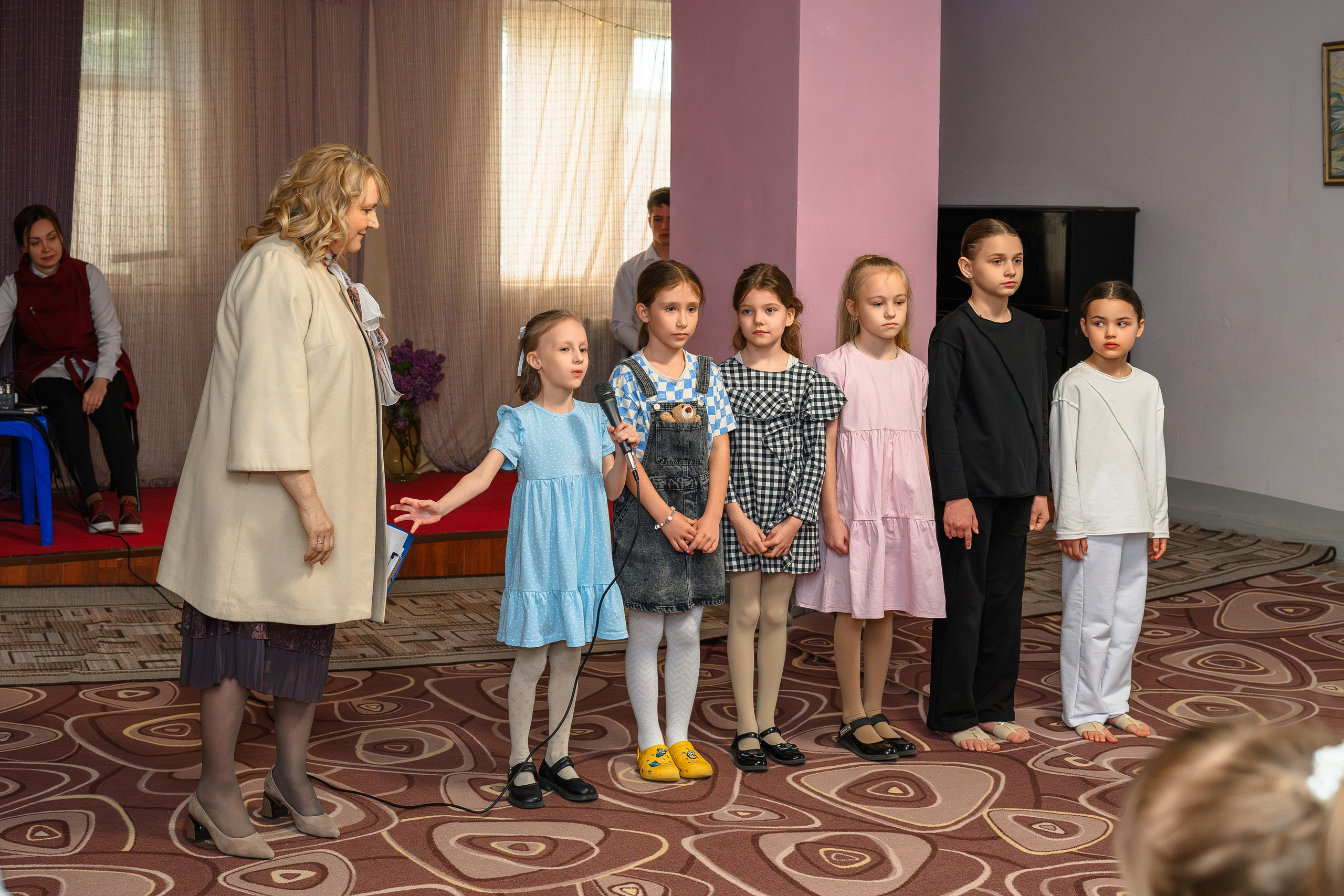 «Цветущий май». Семейный клуб «Открытый город»