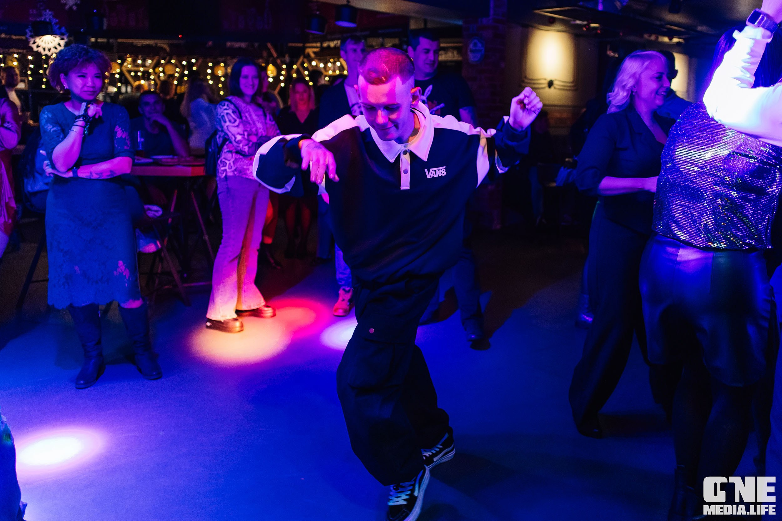 Фоторепортаж из бара Барре. One Media Life: фоторепортажи, фотоотчеты с мероприятий и заведений