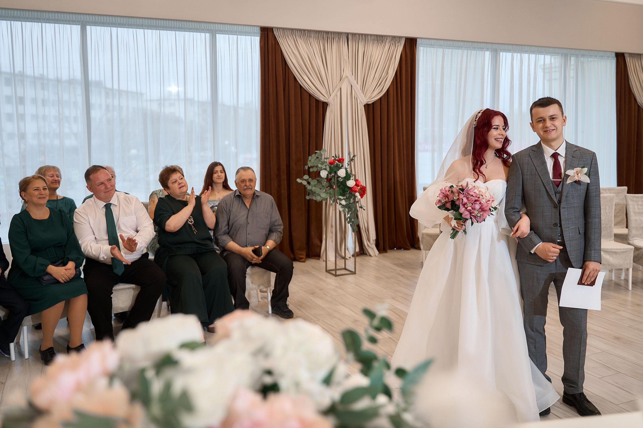 Фотосессия в Верхнепышминском ЗАГСе. Фотограф и видеограф в Екатеринбурге