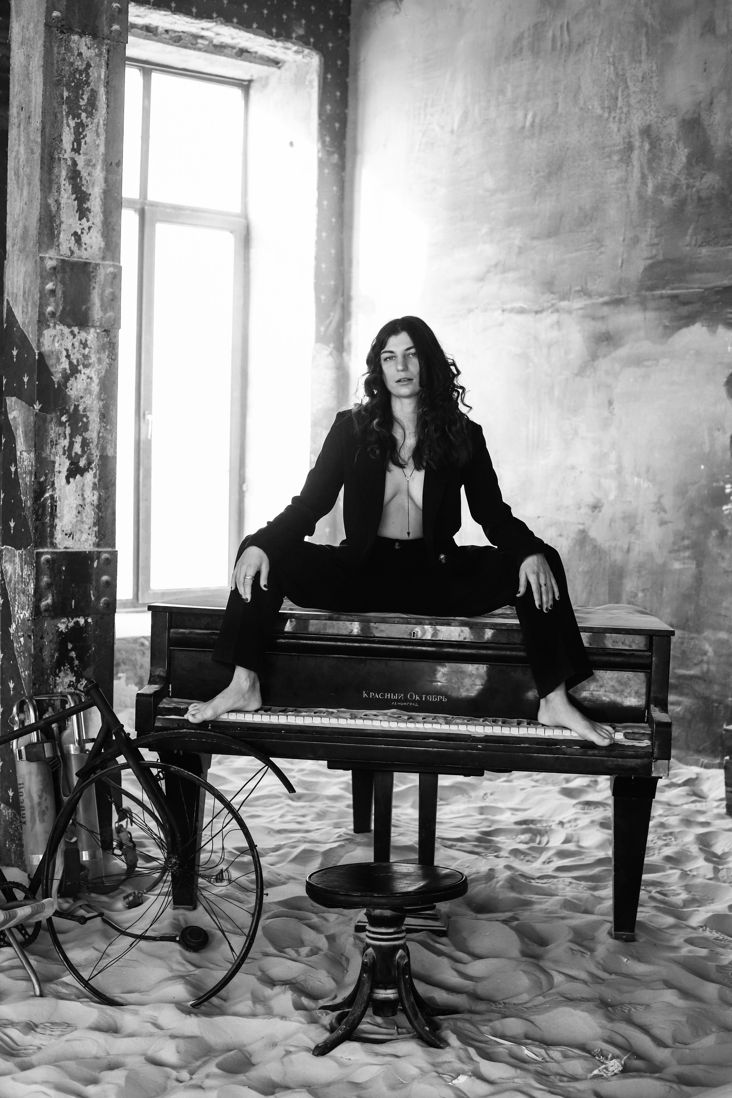 Портретный и эротический фотограф Ирина Подборская (18+)