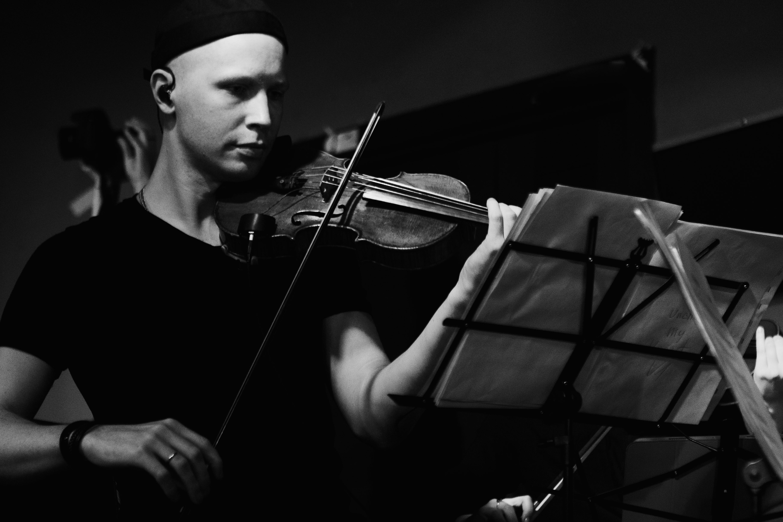 Выстпление KRAKER MUSIC BAND & DA VINCI String Quartet