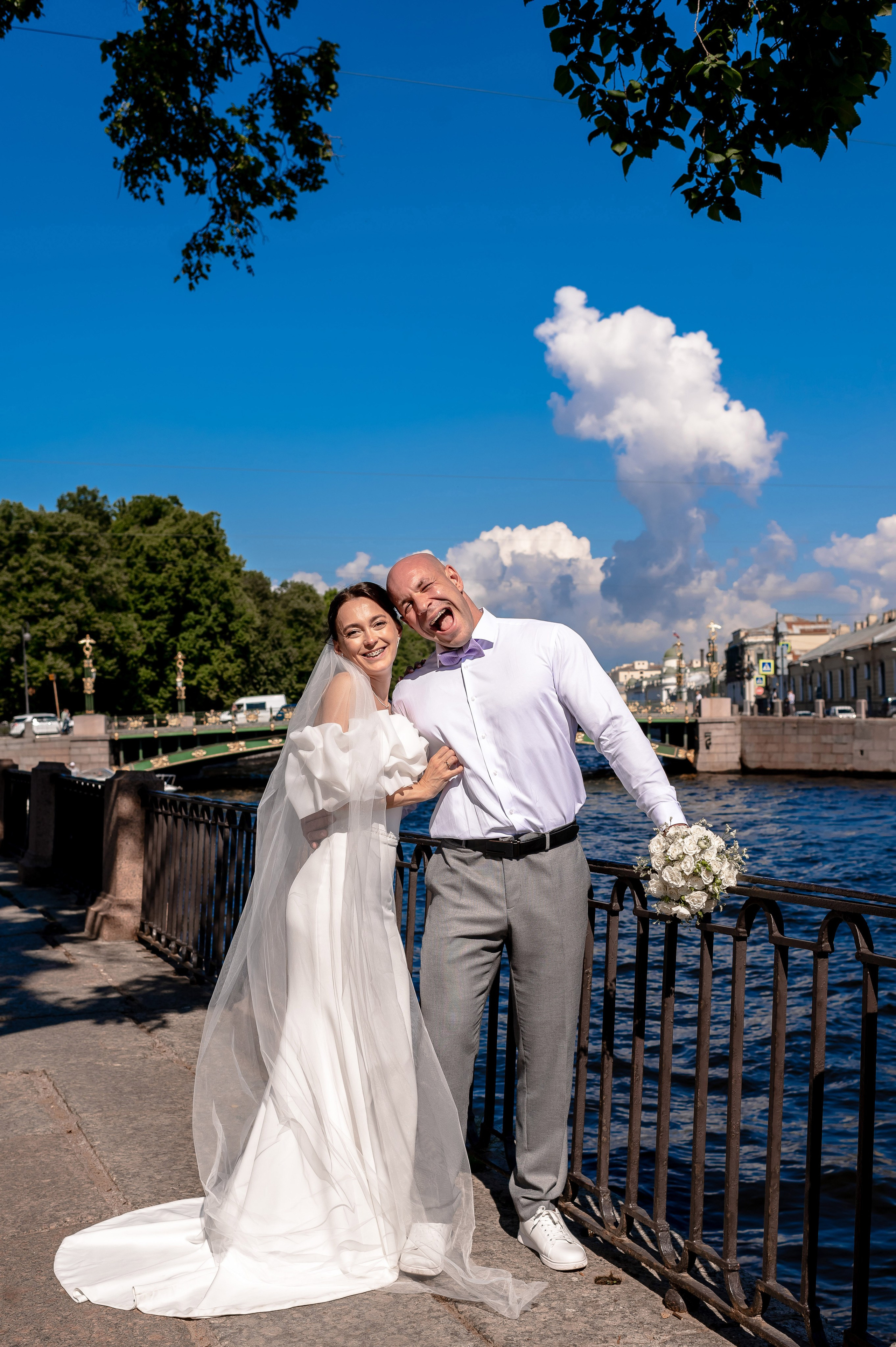 Летняя свадьба В Санкт-Петербурге и красивой выездной регистрацией Даши и Саши. Воздушная свадебная фотосессия в Петербурге. Портретный, семейный и свадебный фотограф в Санкт-Петербурге и в Пушкине Ширяев Денис