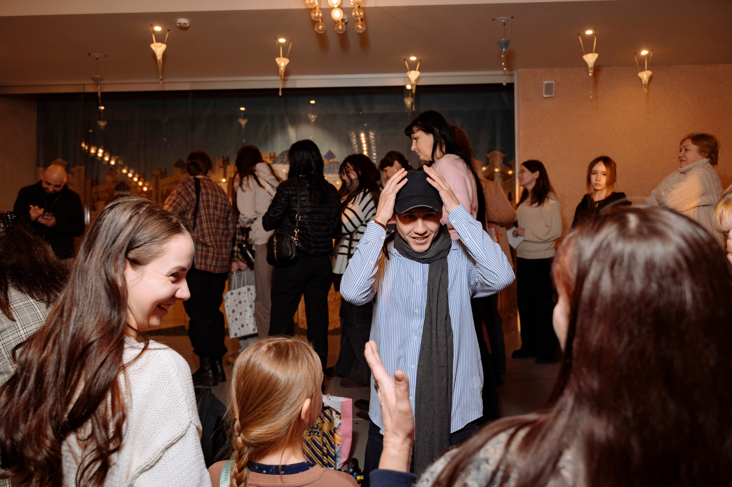 ФАН встреча участников проекта FACTOR.BY: Ибрагима Карасова и Шамхала Хачатуряна. Фотограф Беларусь — Ольга Шаповалова (Жардецкая)