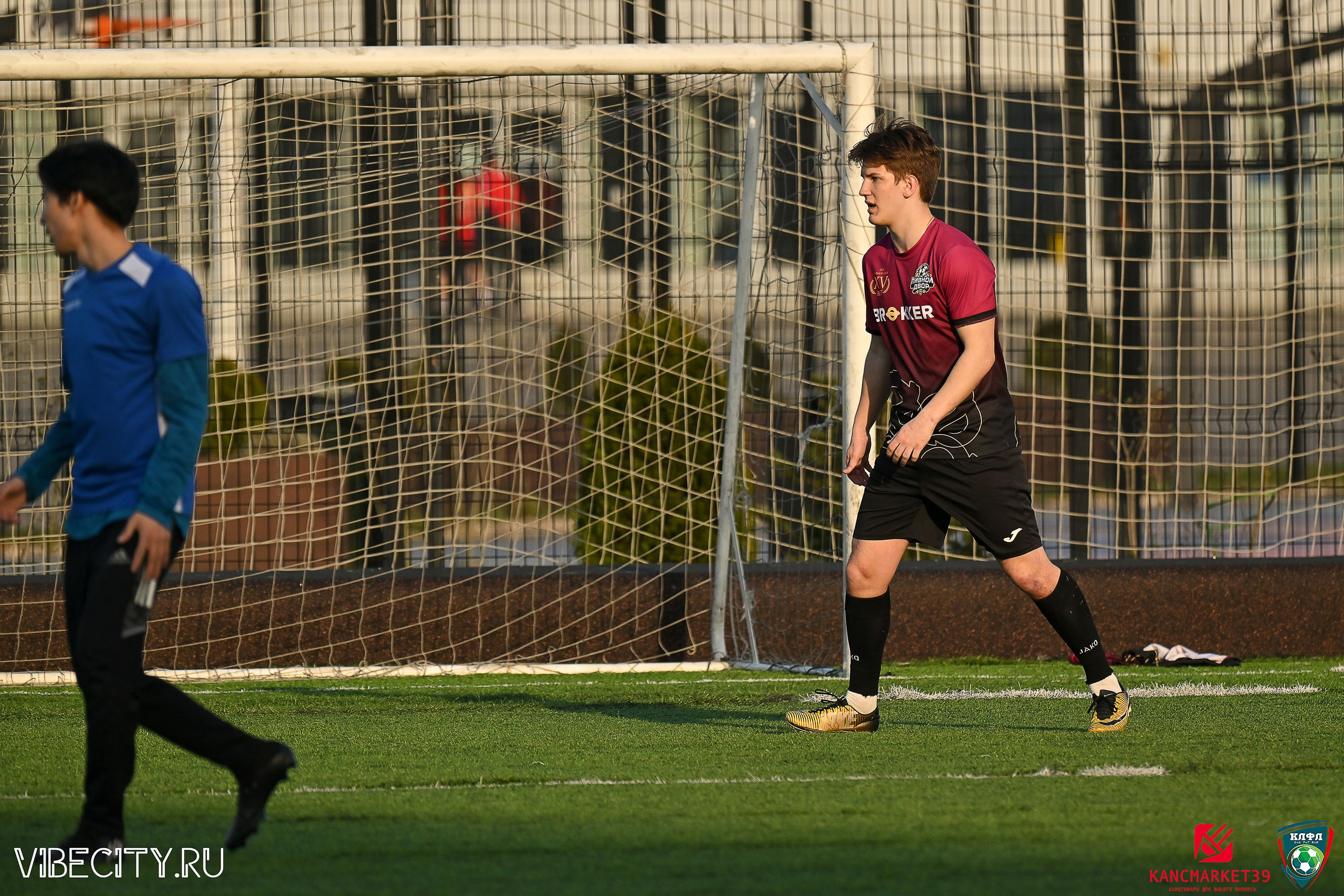 XX ЧЕМПИОНАТ КАЛИНИНГРАДСКОЙ ЛФЛ КАНЦМАРКЕТ39 сезона 2024–2025 гг. VIBECITY.RU Вайб Сити Ру Фоторепортажи Фотоотчеты Калининград