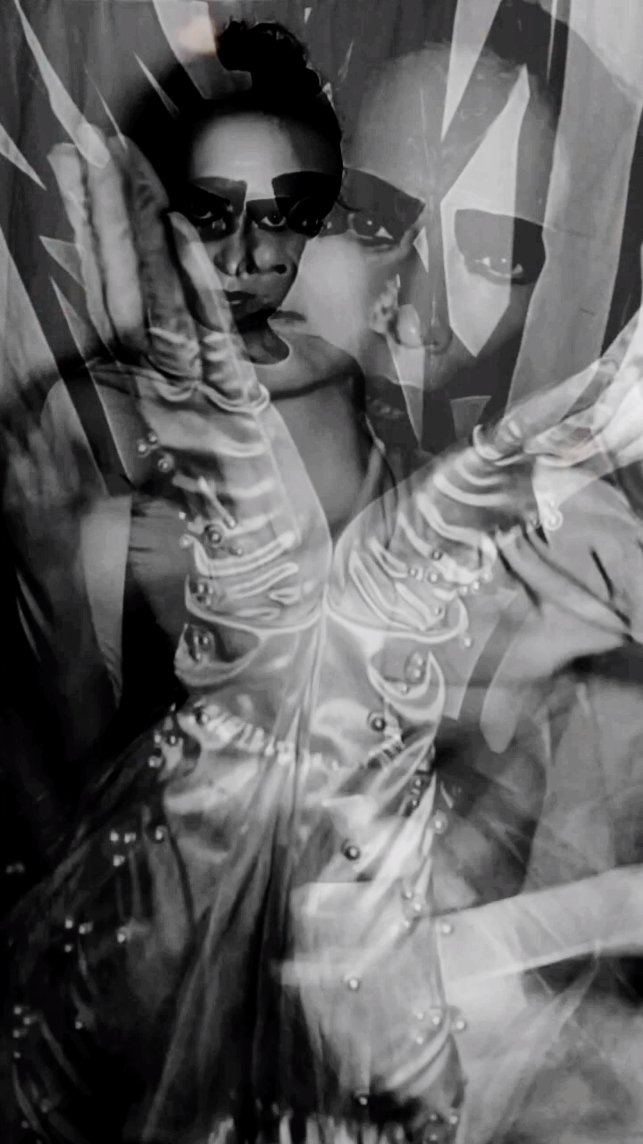 Soul X-ray. Yulia Yurchevskaya | Art Director & Visual Visionary