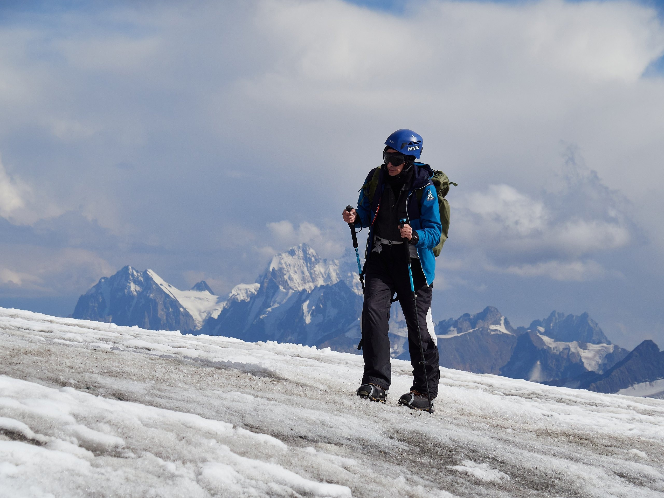 Горный, высотный Фотограф на Эльбрусе Георгий
