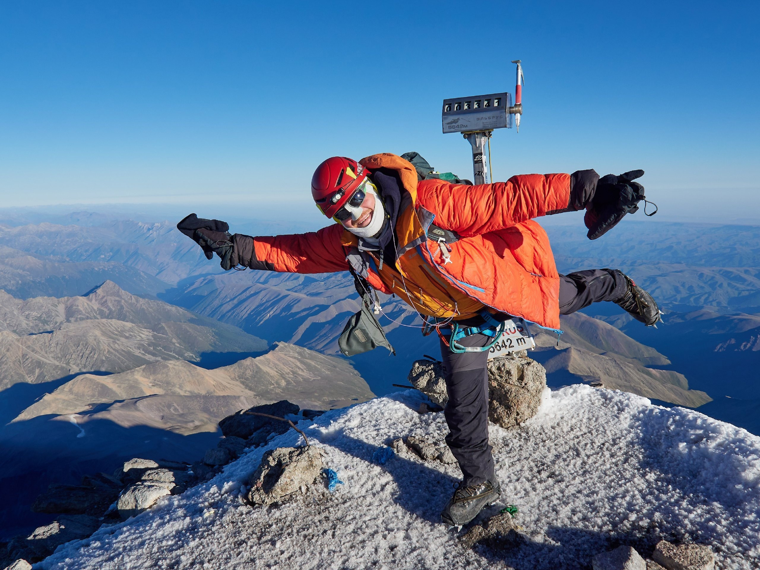 Горный, высотный Фотограф на Эльбрусе Георгий