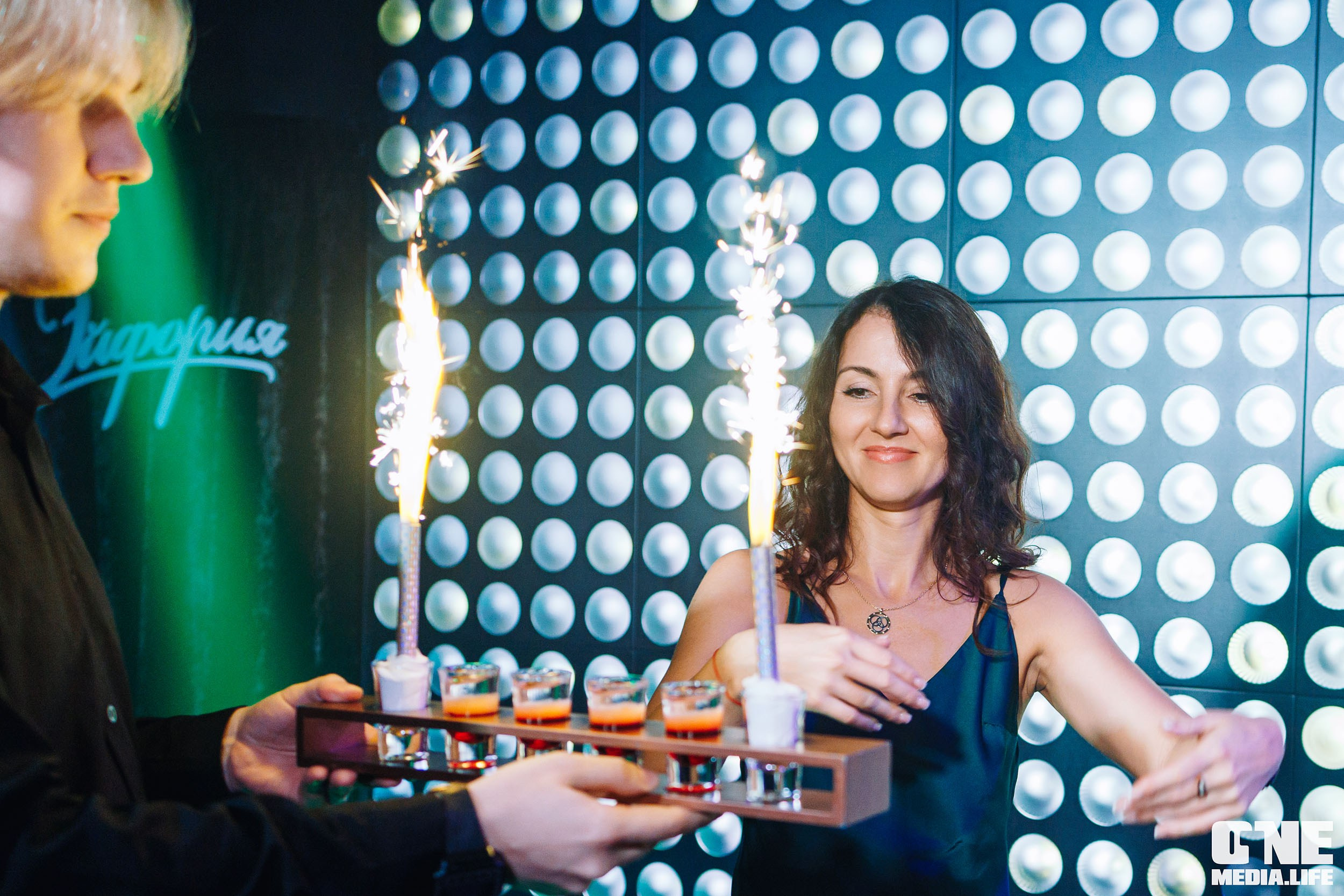 Фоторепортаж из караоке-клуба Эйфория. One Media Life: фоторепортажи, фотоотчеты с мероприятий и заведений