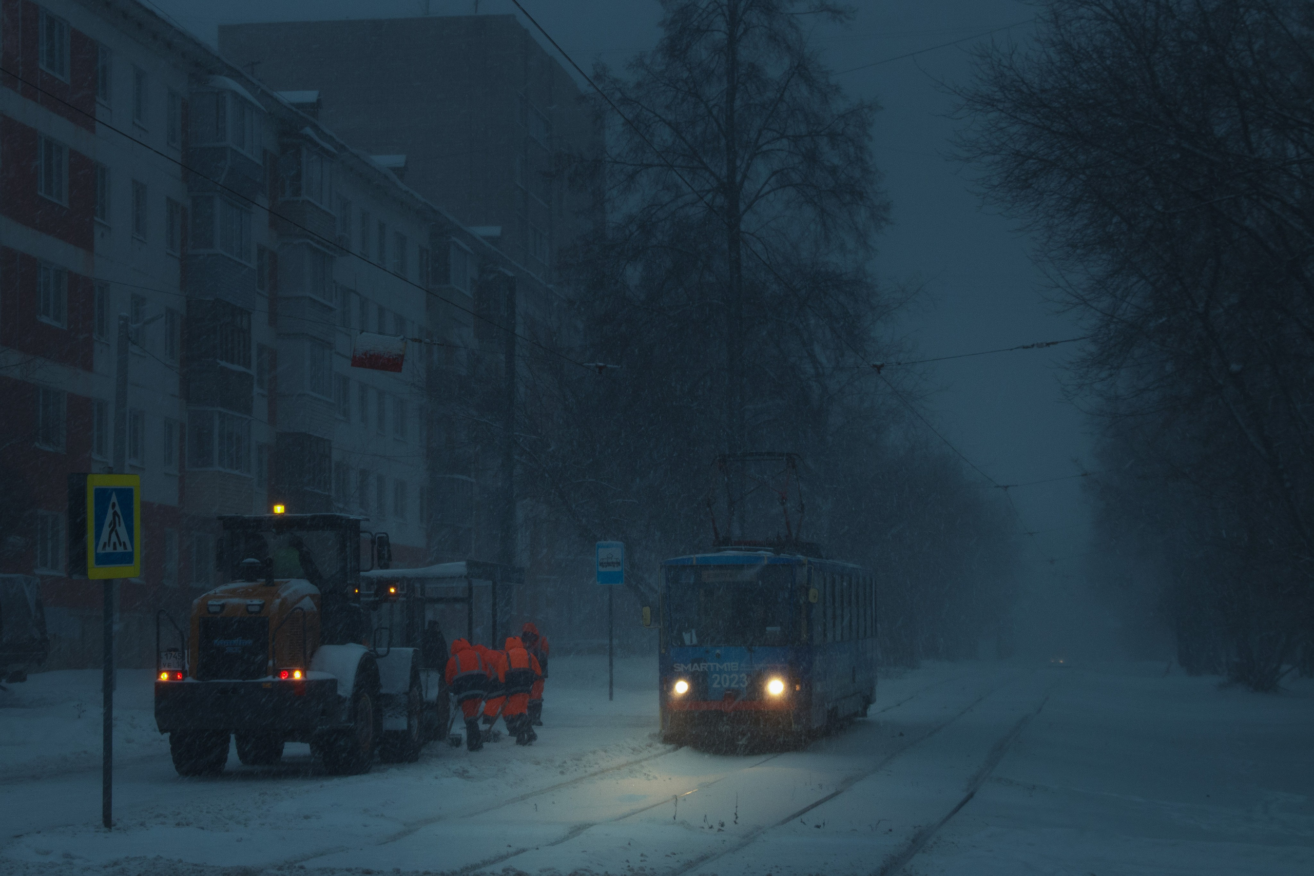 Трамваи не суетятся. Олег Романов. Мастер фото по спорту