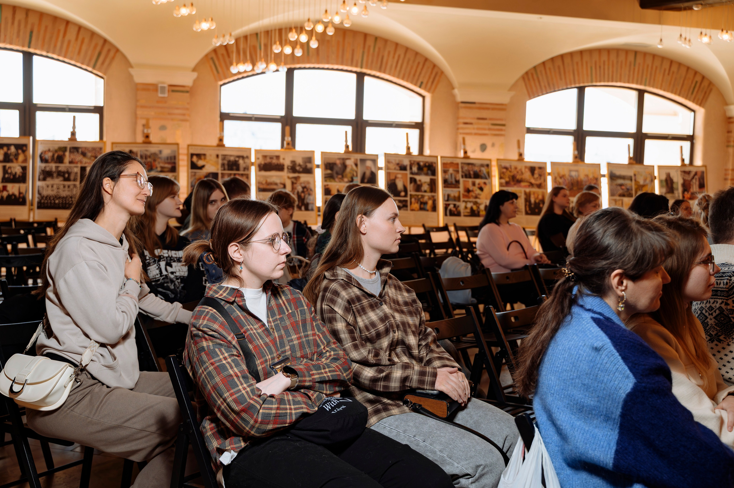 ФАН встреча участников проекта FACTOR.BY: Ибрагима Карасова и Шамхала Хачатуряна. Фотограф Беларусь — Ольга Шаповалова (Жардецкая)