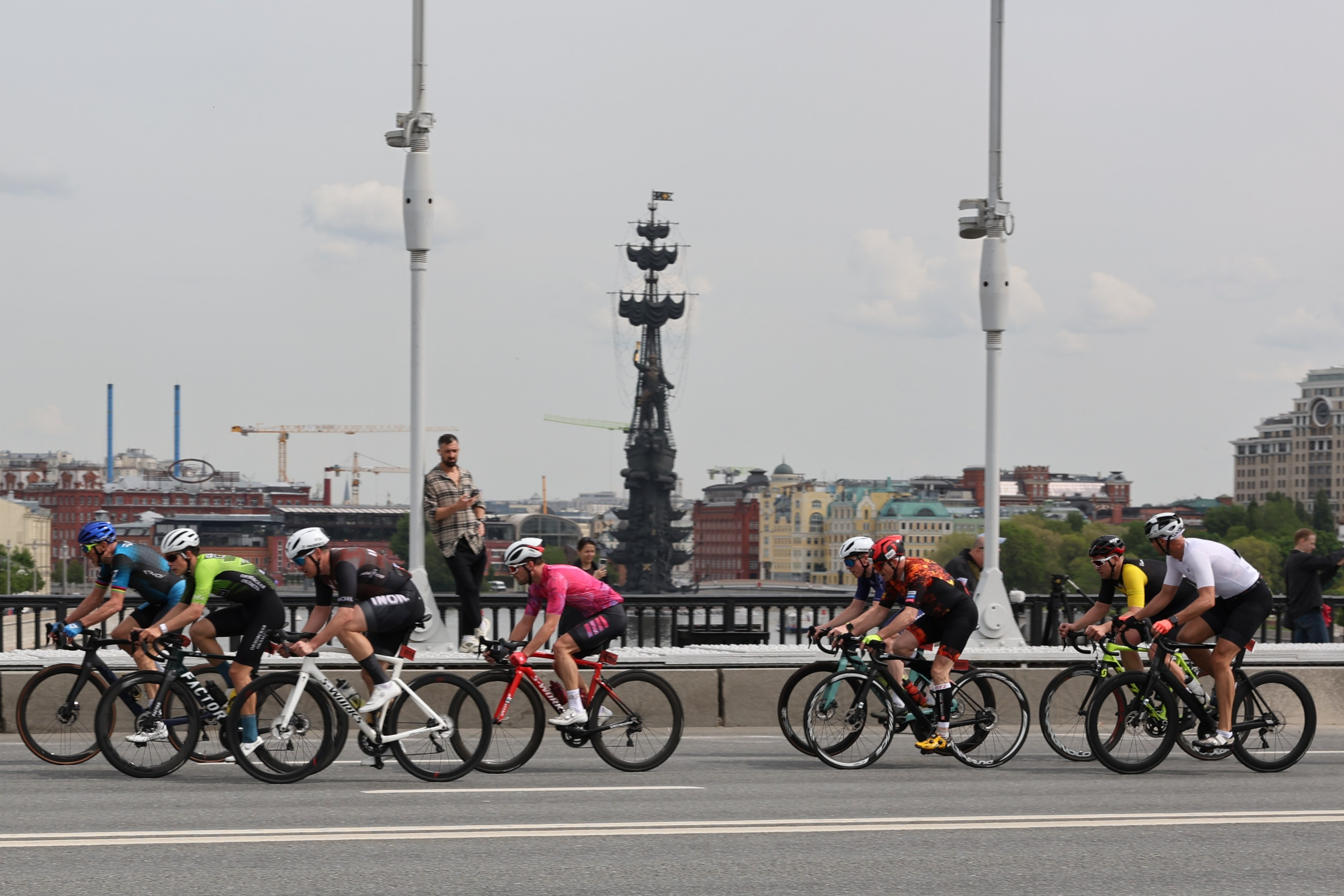 Московский весенний велофестиваль 2025. Репортажный фотограф, спортивный фотограф в Москве и области