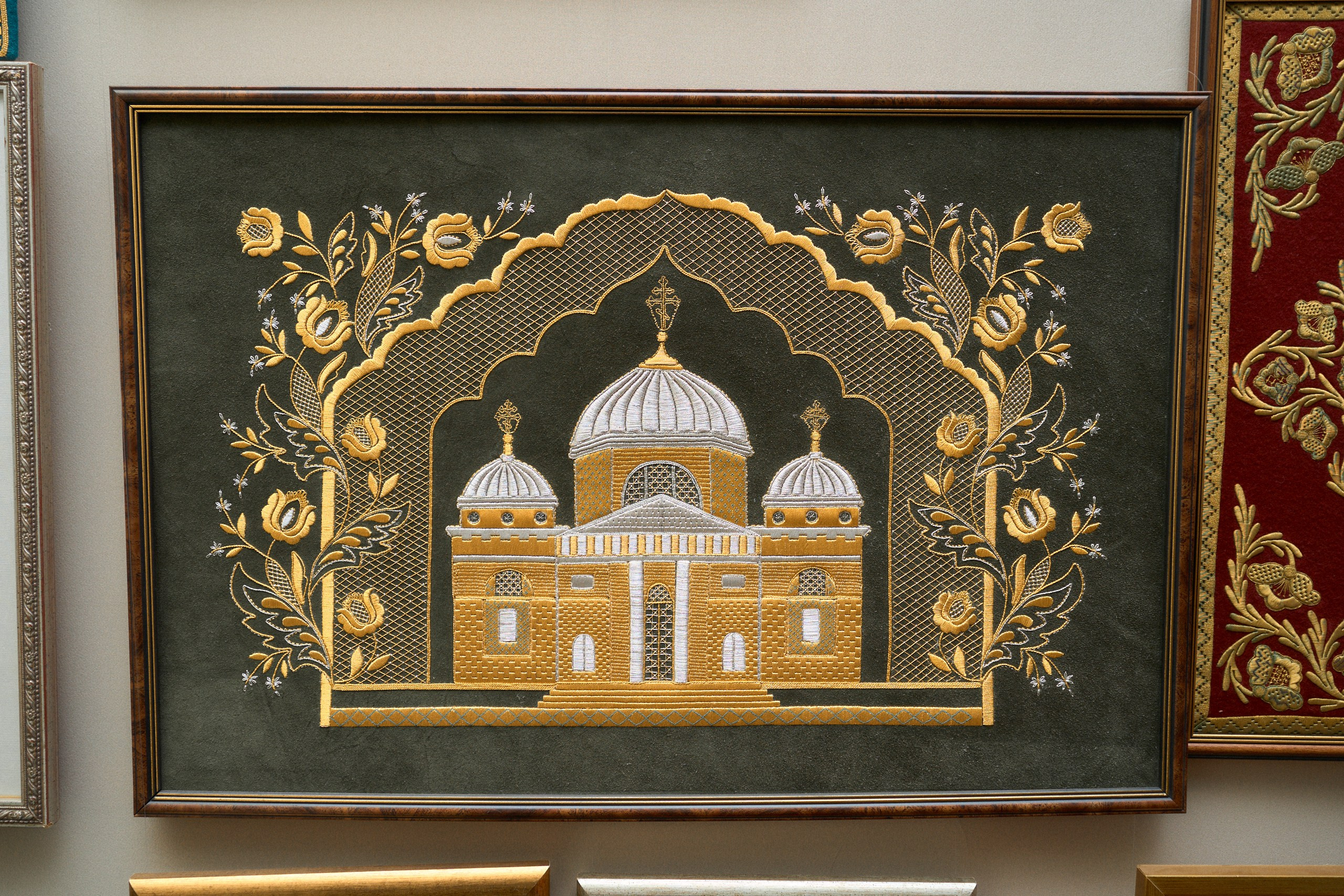 Музей золотного шитья и золотошвей в Торжке официальный сайт