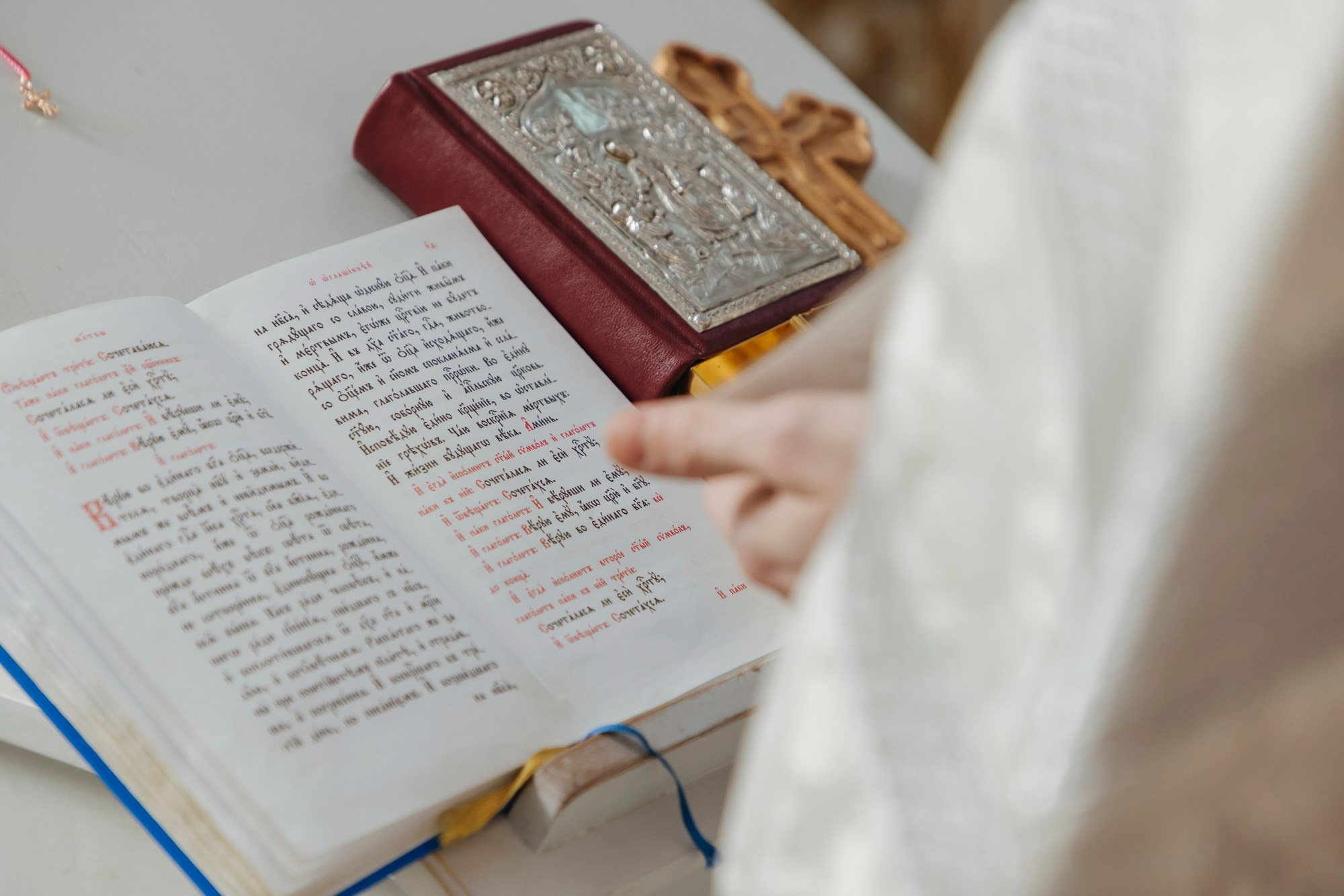 где креститься в спб север города, приморский район, сколько стоит крещение питер, лучшие храмы для крестин крещения, как заказать крещение, где креститься взрослому, душевный батюшка,