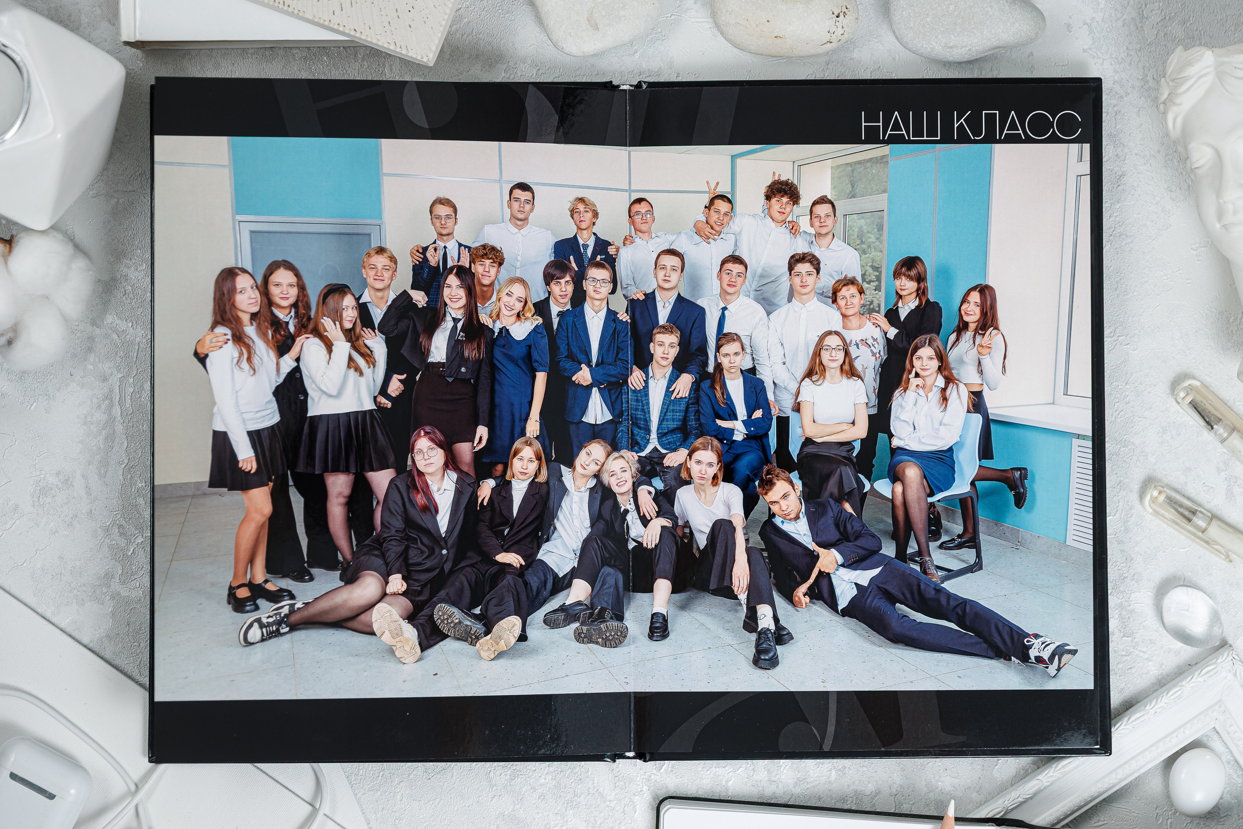 Персональные альбомы 9, 11 класс. Семейный и детский фотограф Комина Елена, Власиха, Одинцово