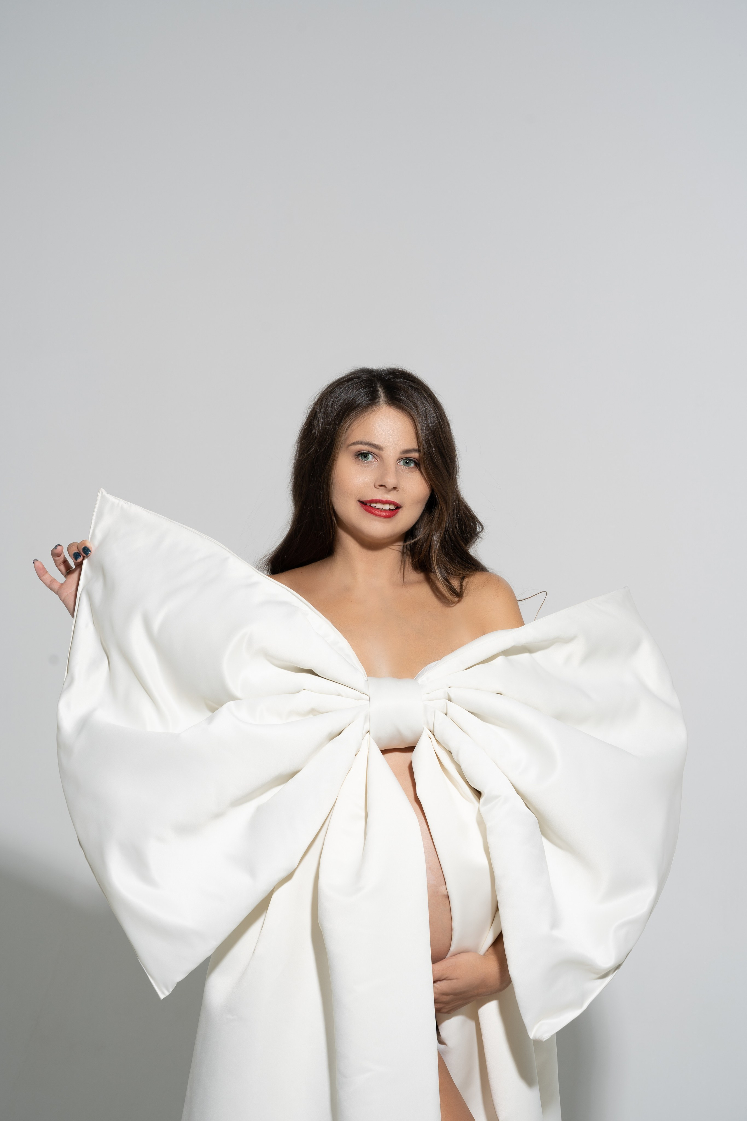 Фотограф беременности в Иркутске Полина Песо