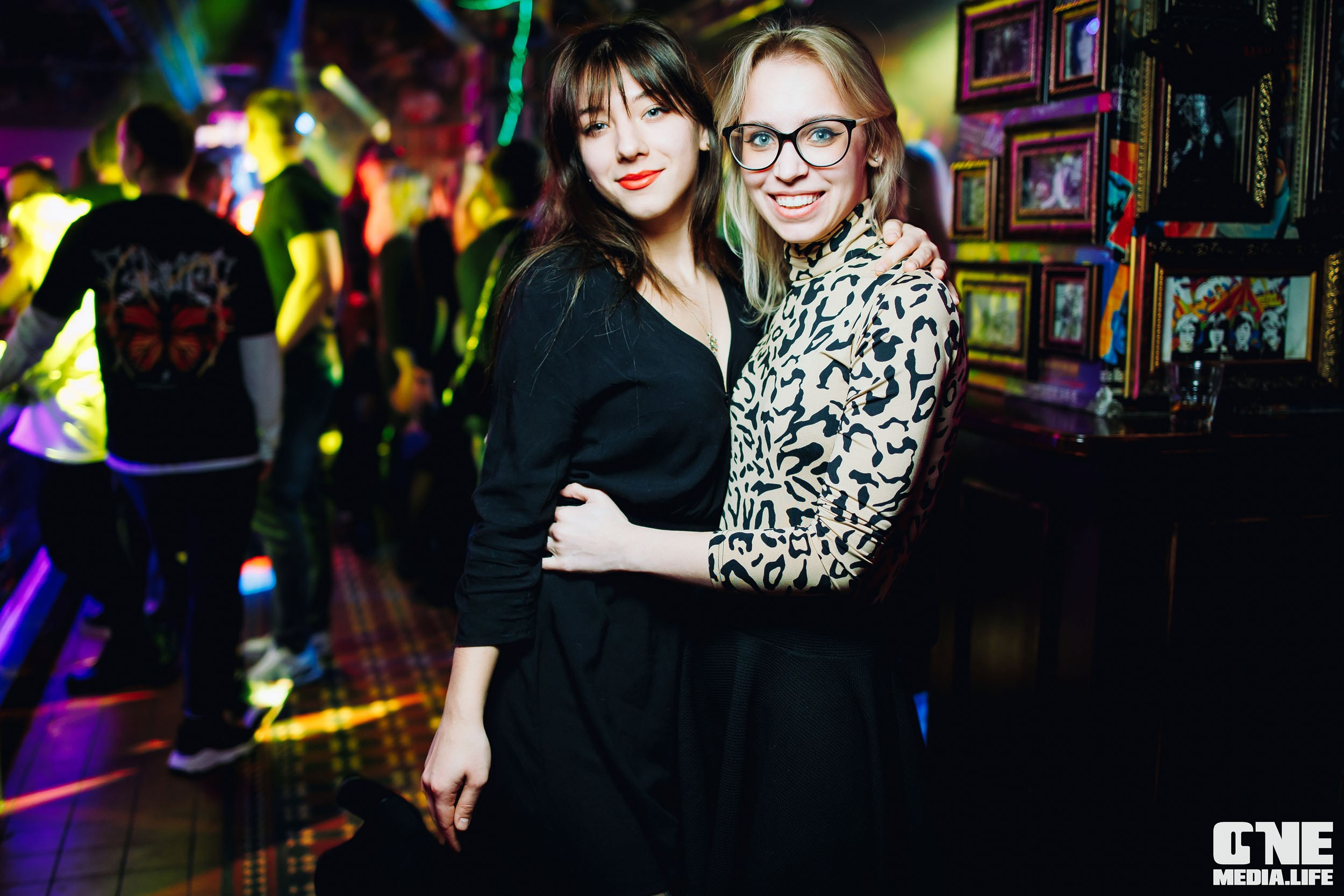 Фотоотчет из бара XxxX. One Media Life: фоторепортажи, фотоотчеты с мероприятий и заведений