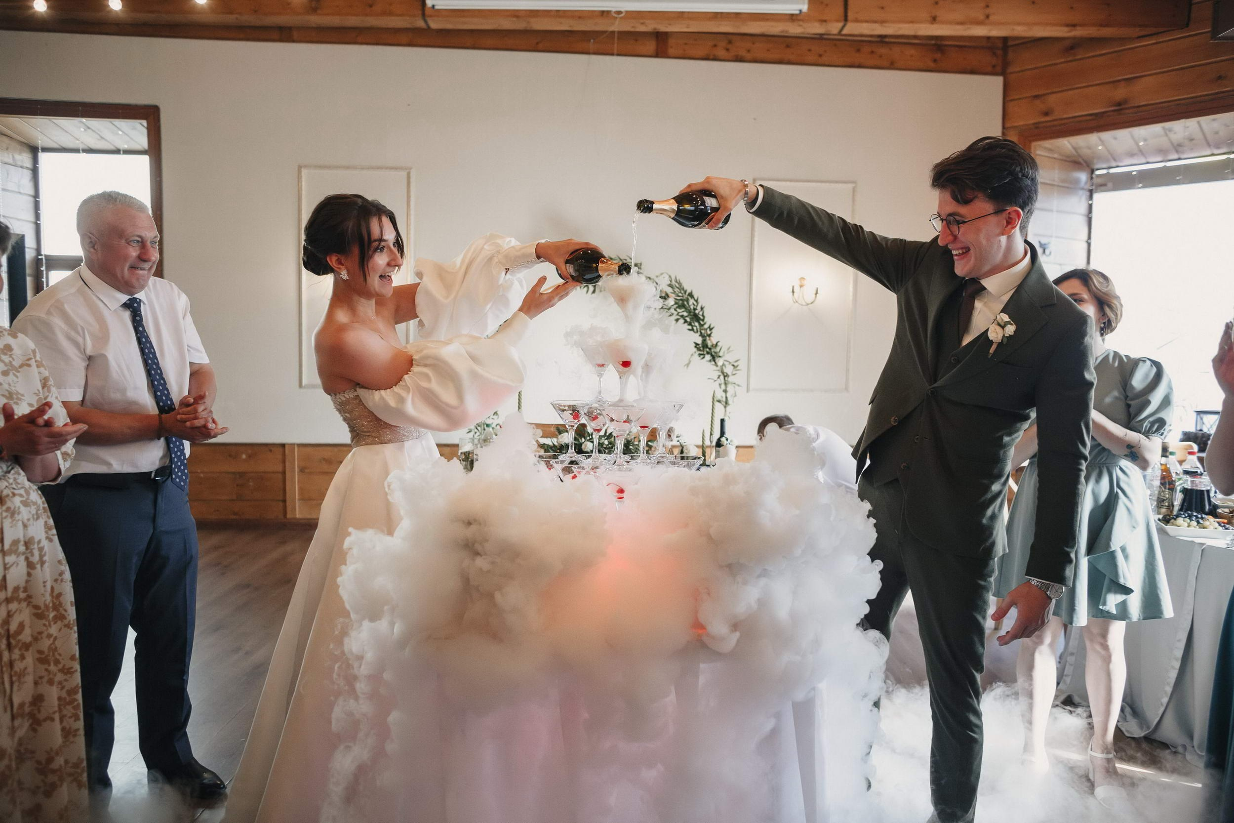 Свадебный фотограф Игорь Брундасов 8PHOTO на свадьбу венчание загс СПб