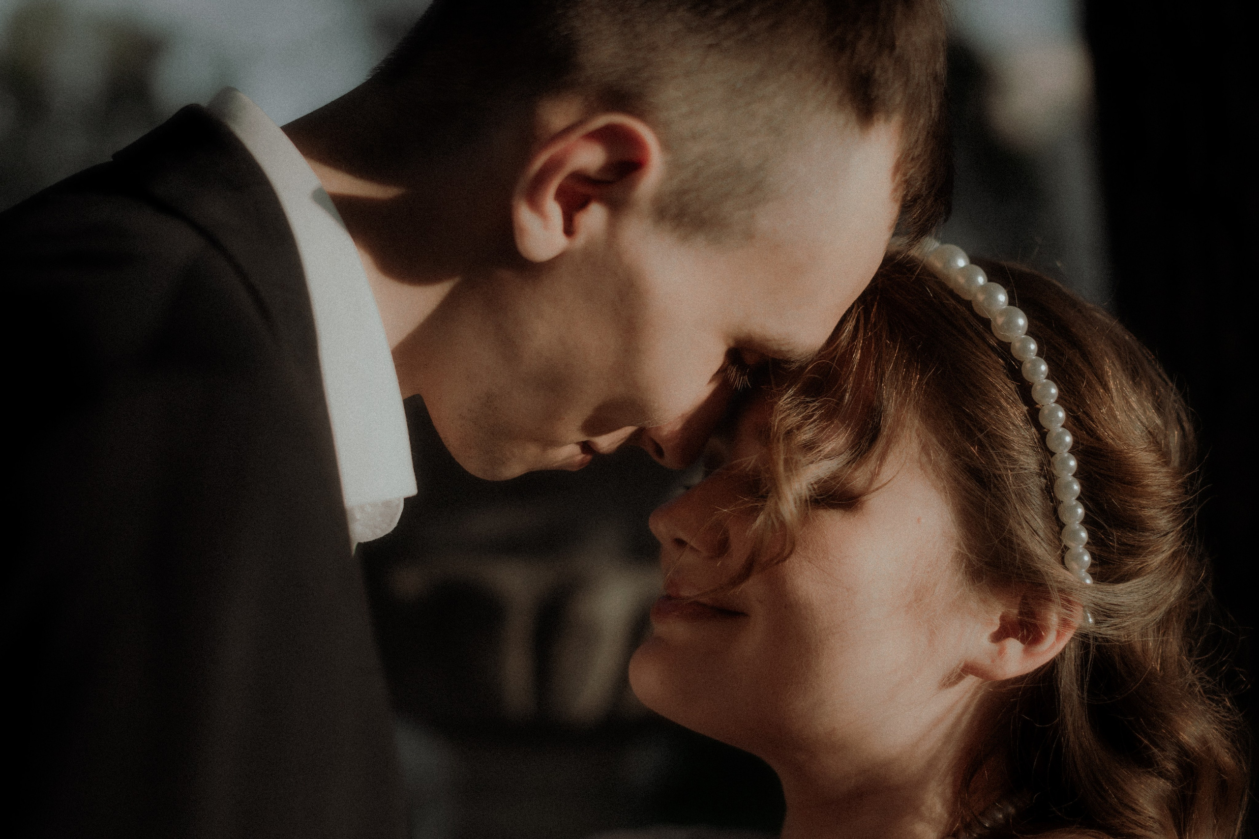 Предсвадебная love story на закате. Свадебный фотограф, Love Story Екатеринбург, Тюмень Кострова Елизавета