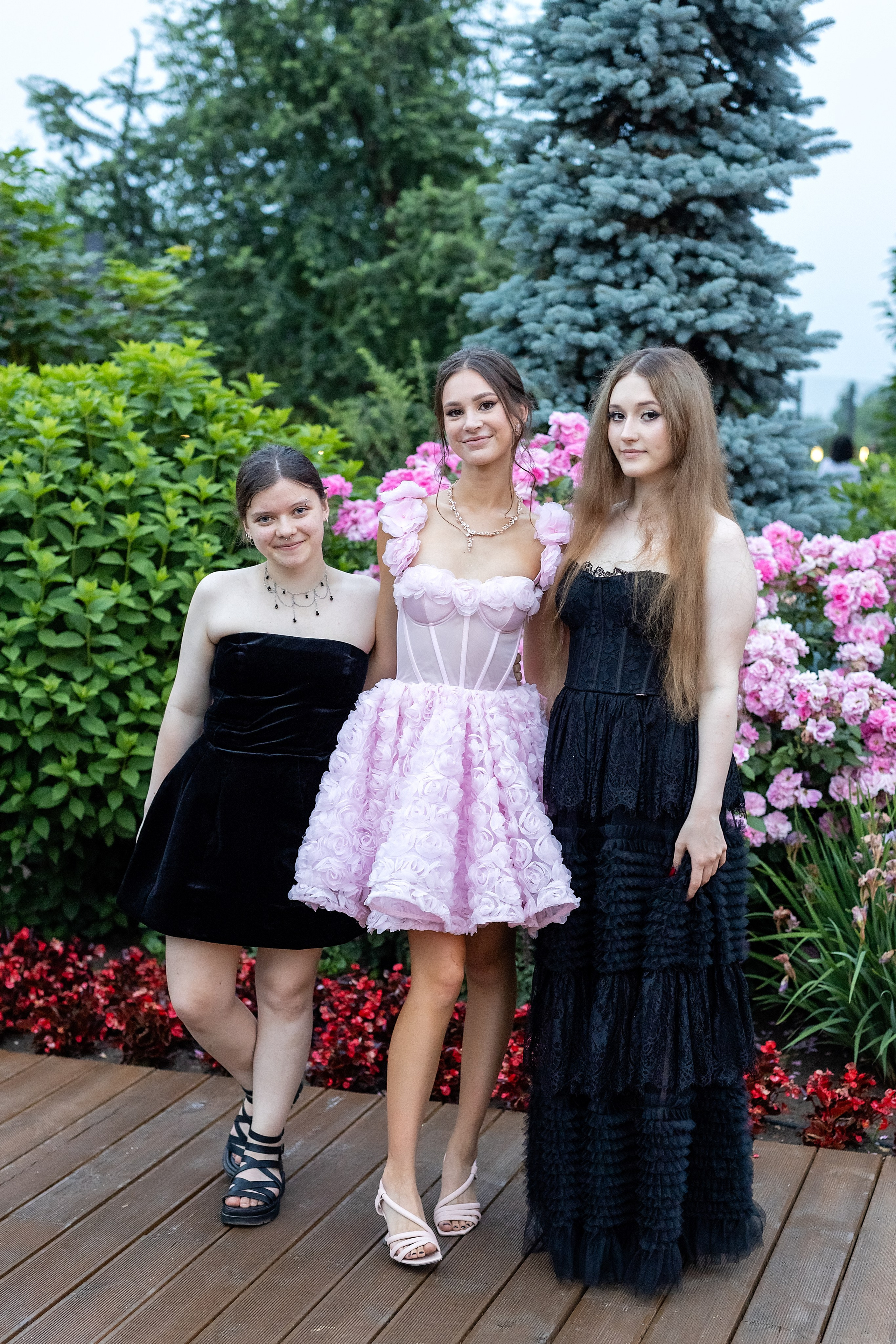 Выпускной. Школа 22, 11 класс. Стильный выпускной альбом Владивосток фотограф Вероника Мигачева