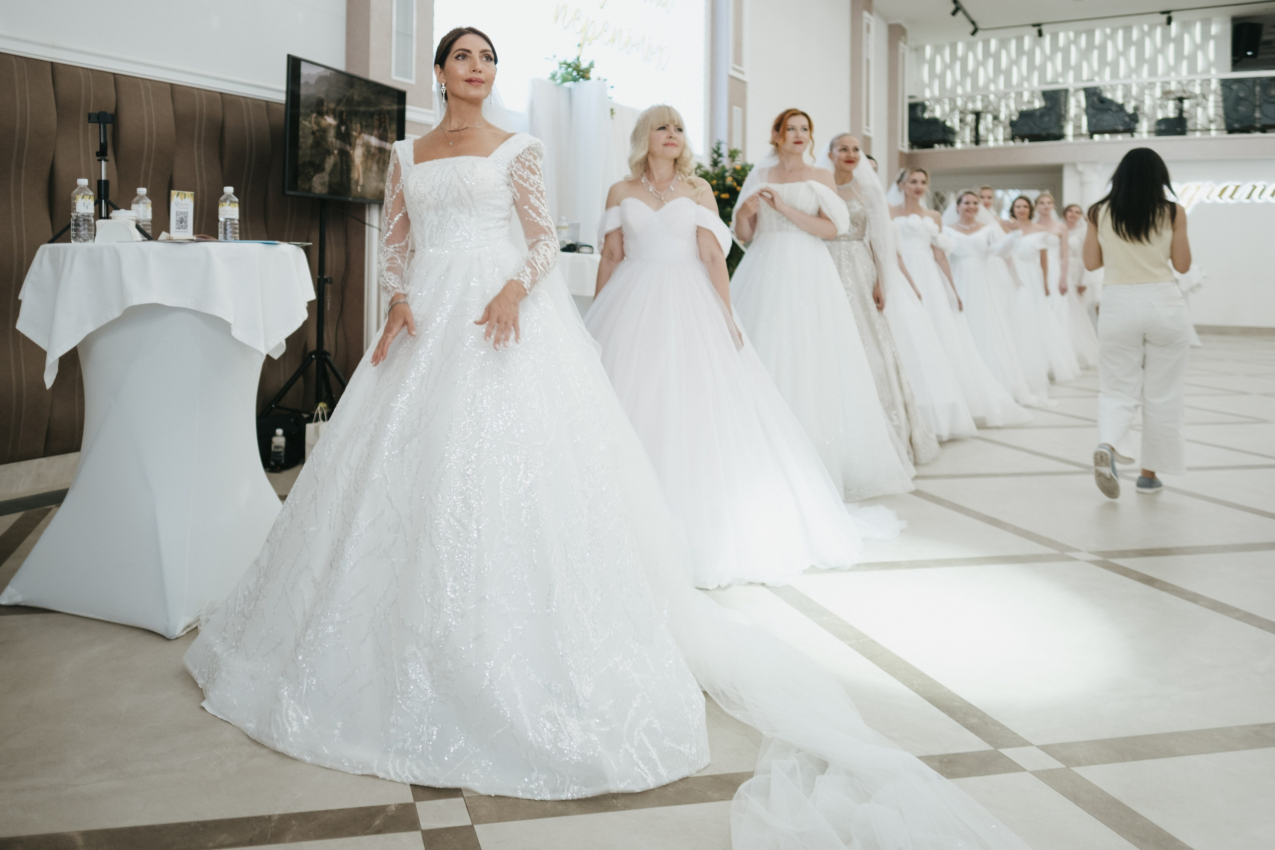 Выставка «Свадебный переполох» Краснодар. Свадебный и репортажной фотограф Денис Ожигин в Краснодаре и Краснодарском крае