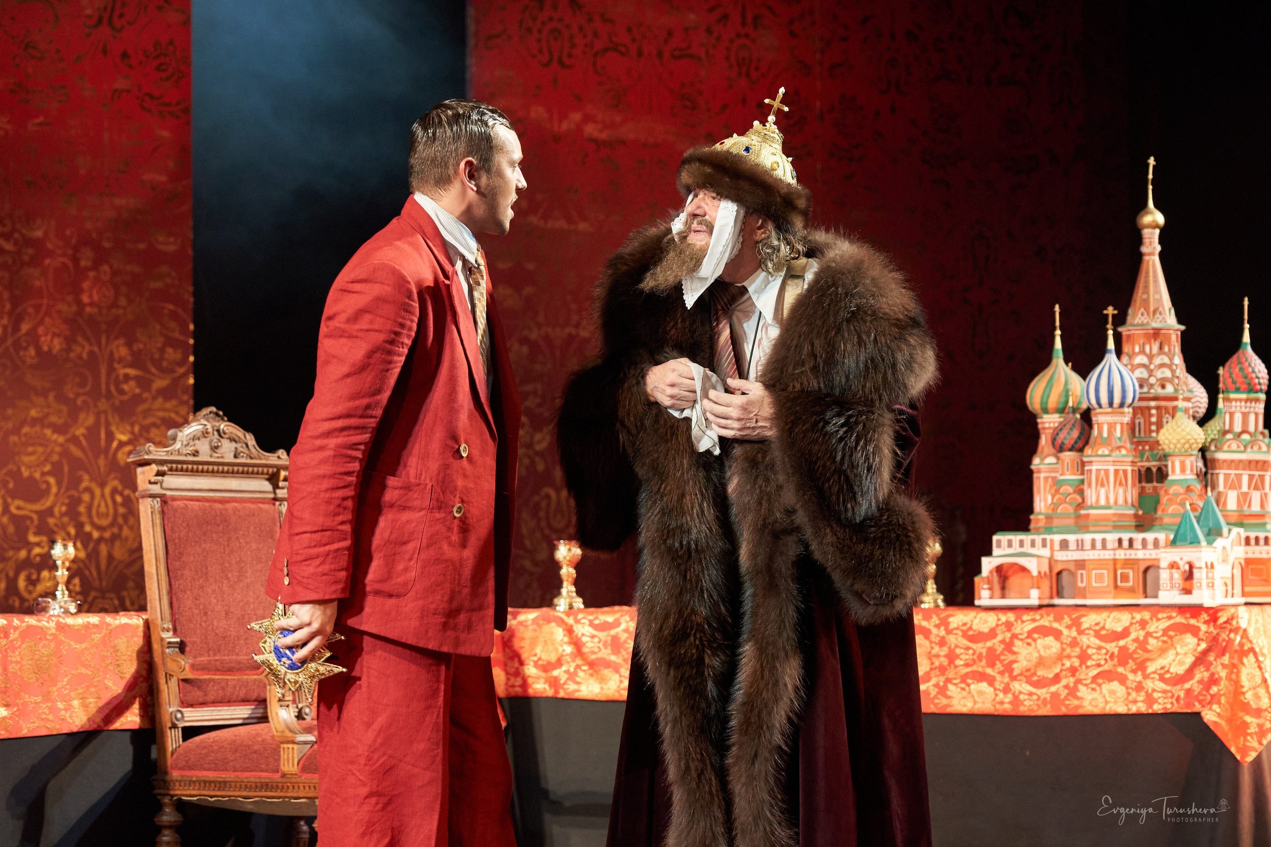 «Иван Васильевич» — премьера, открывшая сотый сезон Театра Сатиры. Фотограф Евгения Турушева