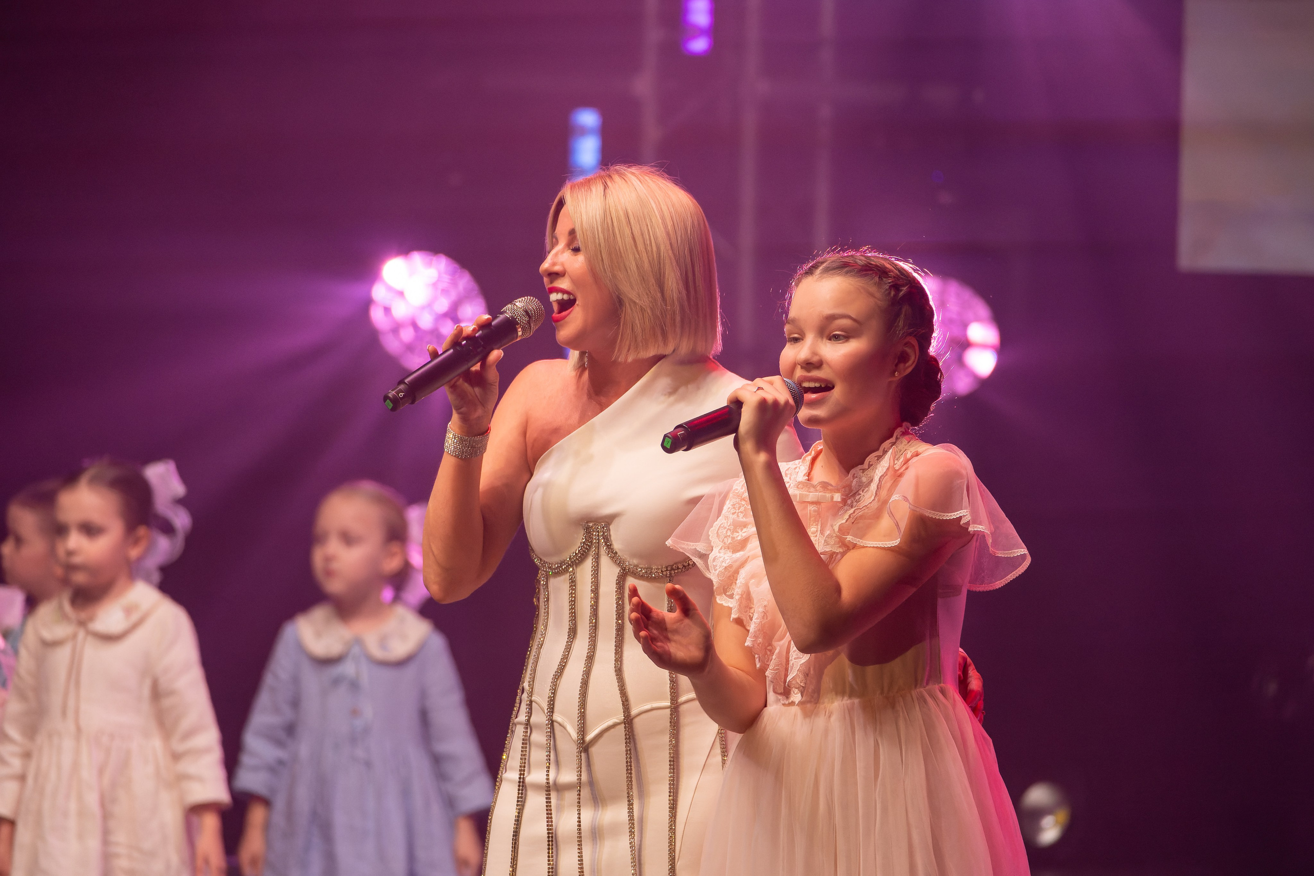 Фотосъёмка на гала-концерт, конкурсы, выступления, отчётные концерты и эвент-мероприятия. «Студия DRONAVT`s» — видеосъёмка и фотография г. Москва