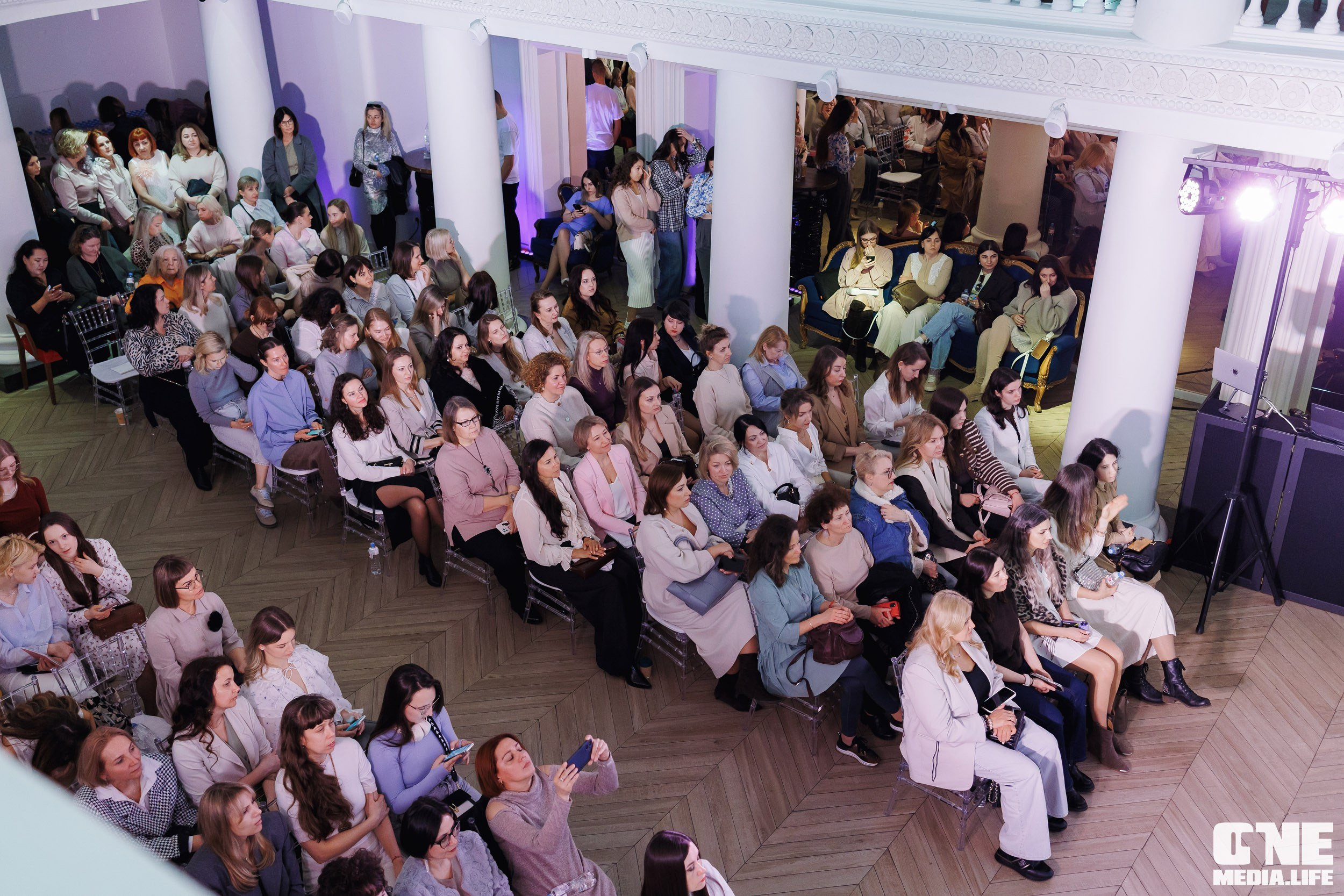 Форум Мой Бизнес — Девичник. One Media Life: фоторепортажи, фотоотчеты с мероприятий и заведений