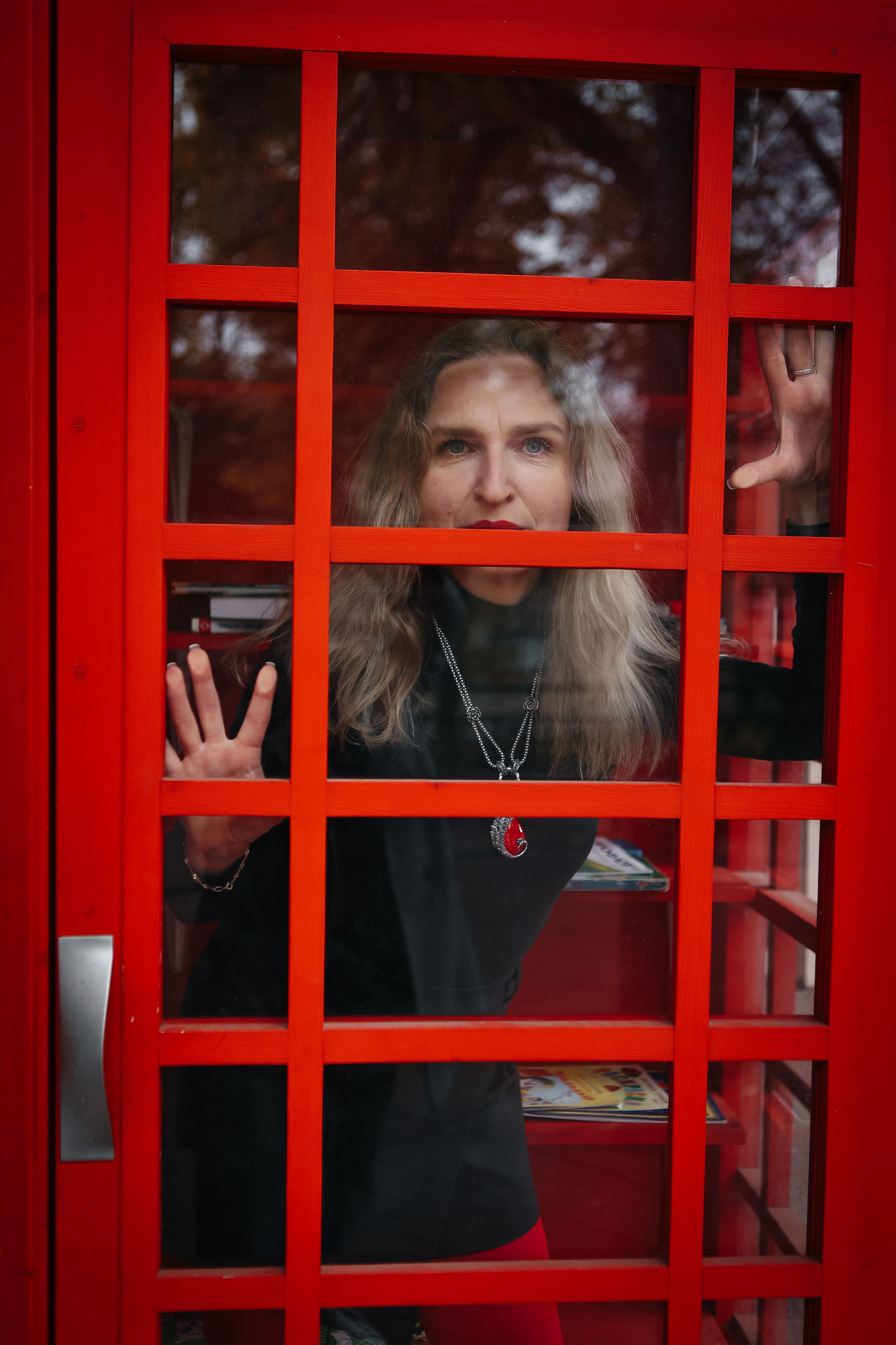 Съемка в Красно-Черном стиле. Фотограф для вас и вашего бизнеса в Москве Альбина Никифоров