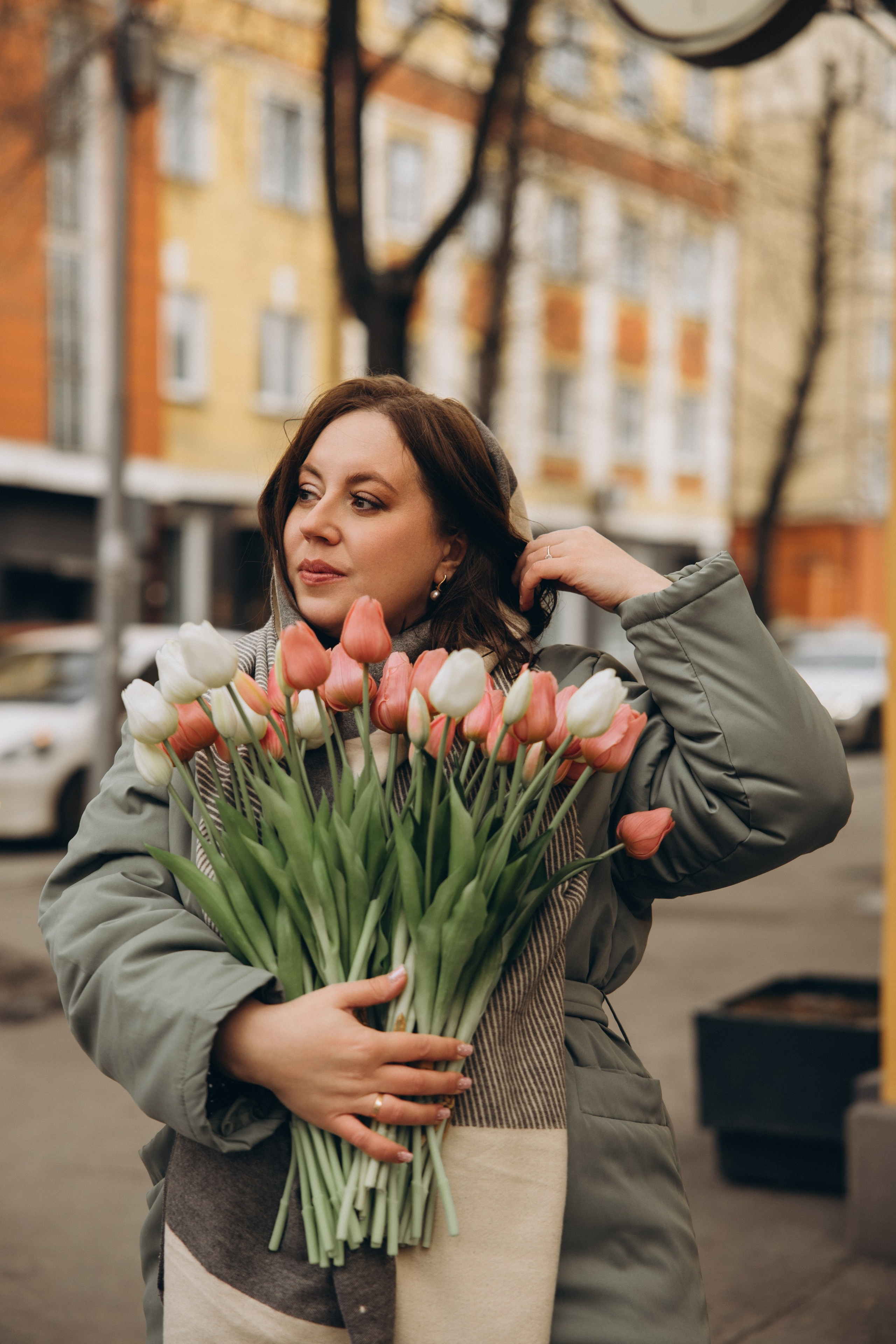 Прогулка с тюльпанами. Свадебный, семейный фотограф в Иркутске Светлана Макаричева
