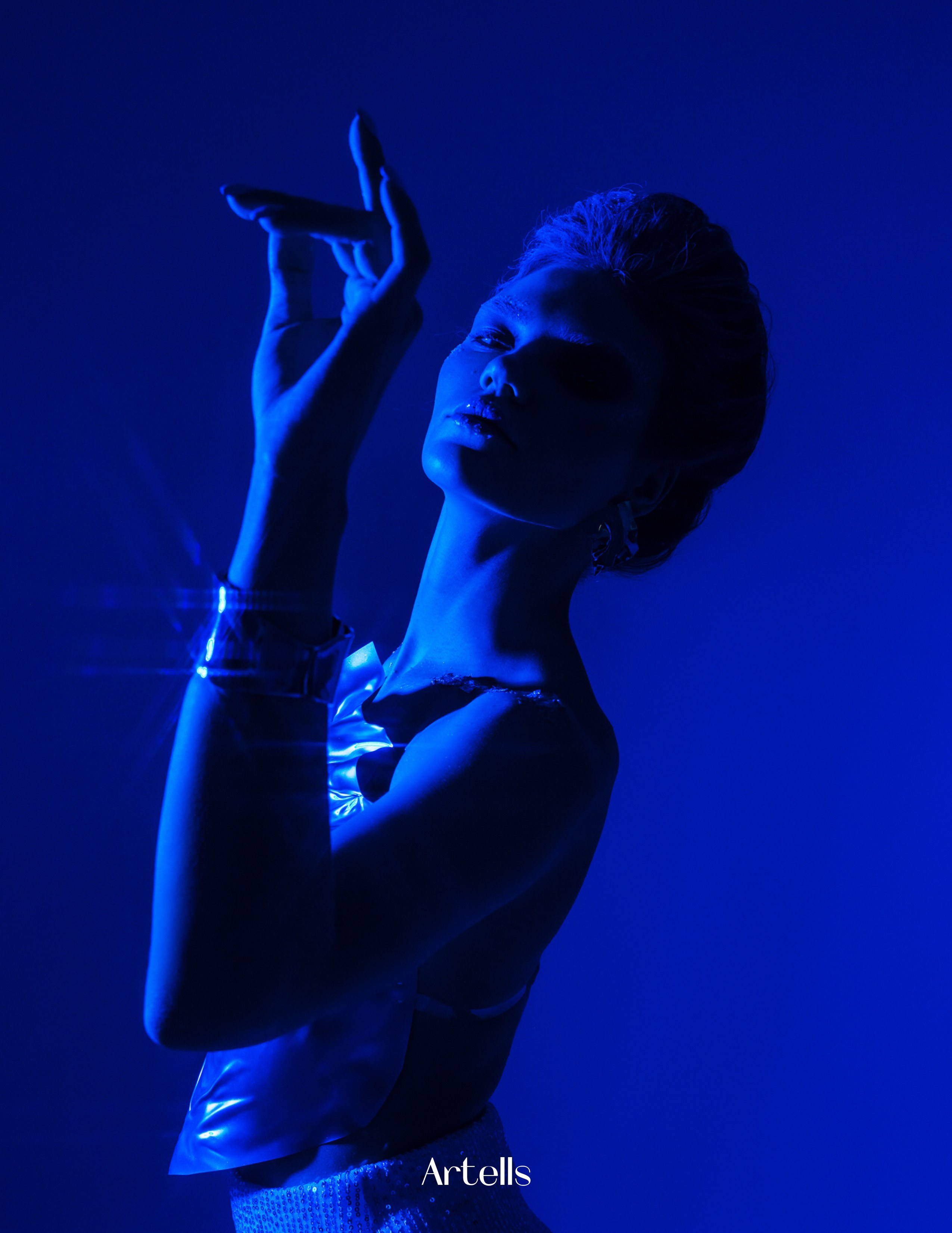 Artells Magazine Winter Woman. Портретный фотограф в Санкт-Петербурге Дмитриева Наталия