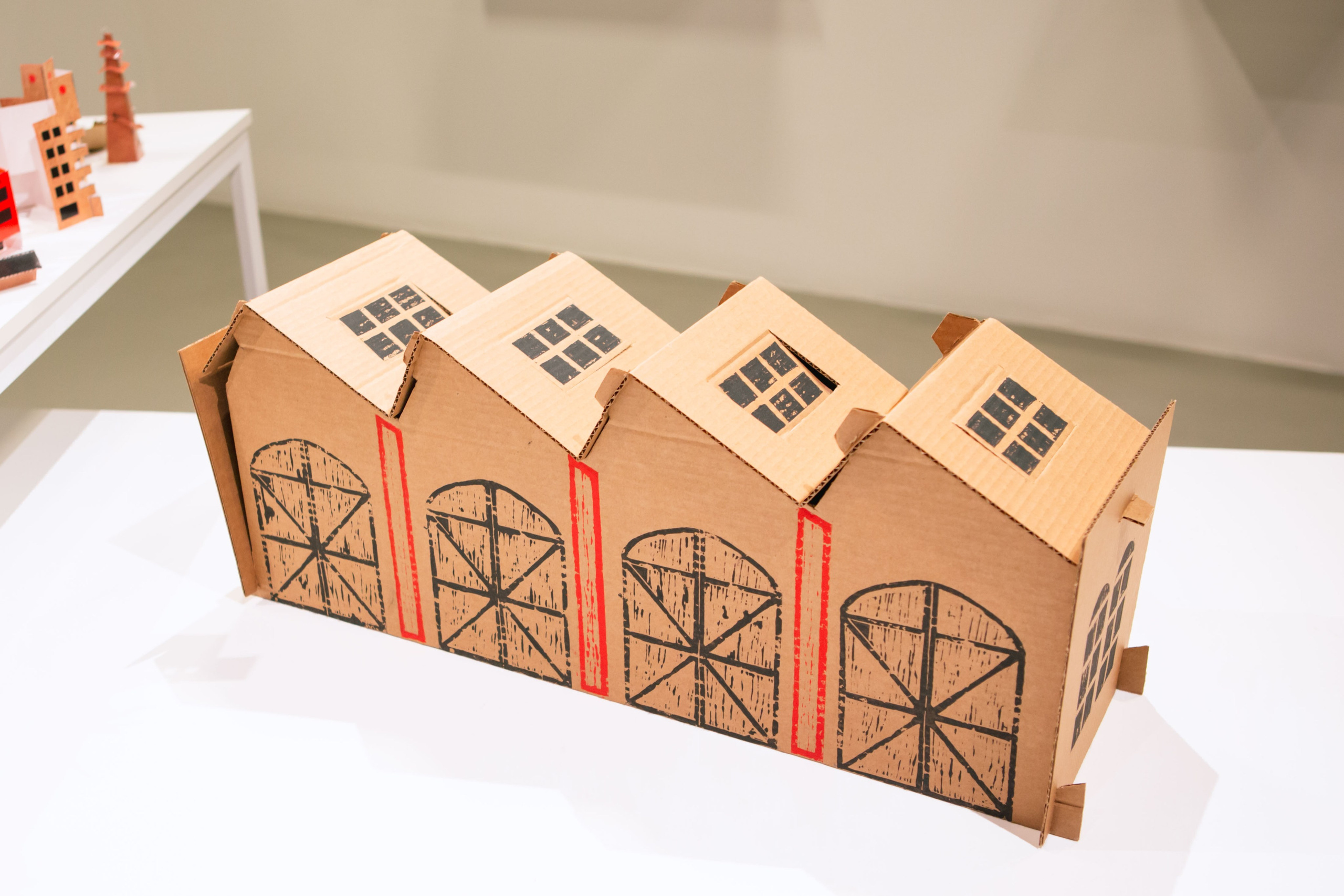 Детская студия «Киношка» г. Москва. Выпускные альбомы и школьный фотограф в Подольске, Троицке, Щербинке, Москве и Московской области