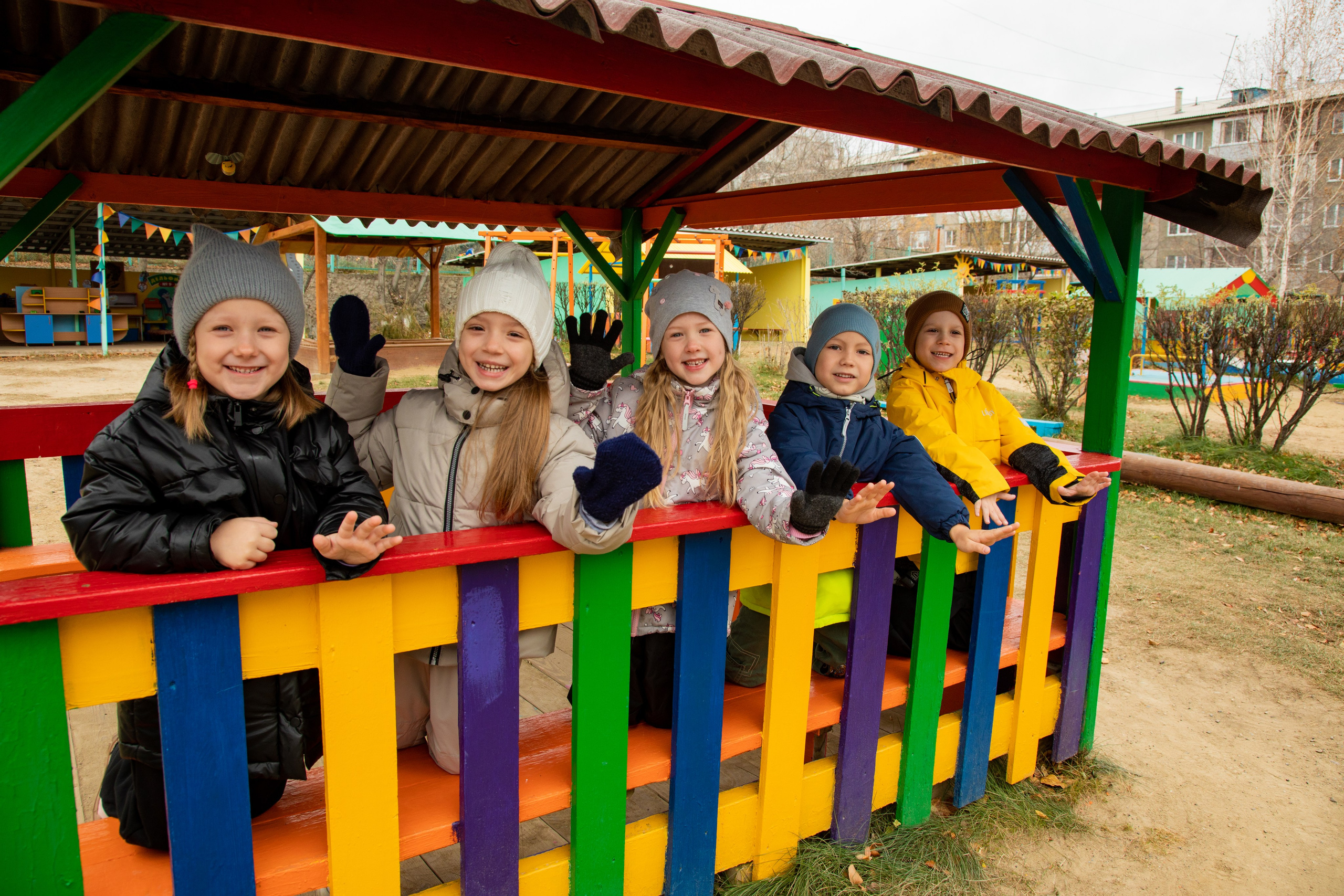 Выпускные альбомы в Красноярске. Студия Колибри