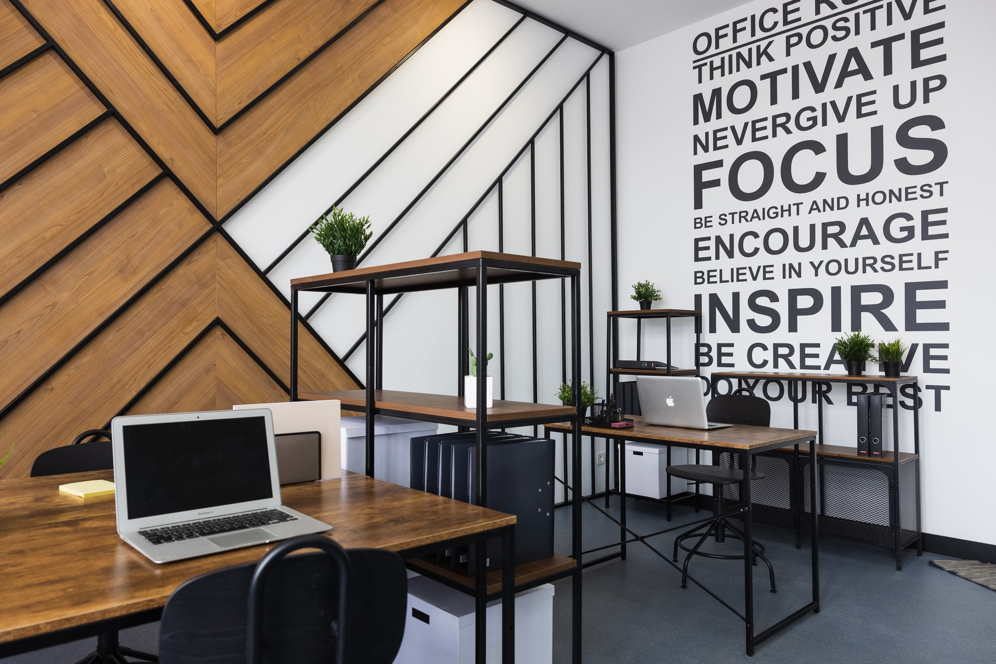 Photohub залы для съемки бизнес-контента. Фотограф в Минске Людмила Дутко