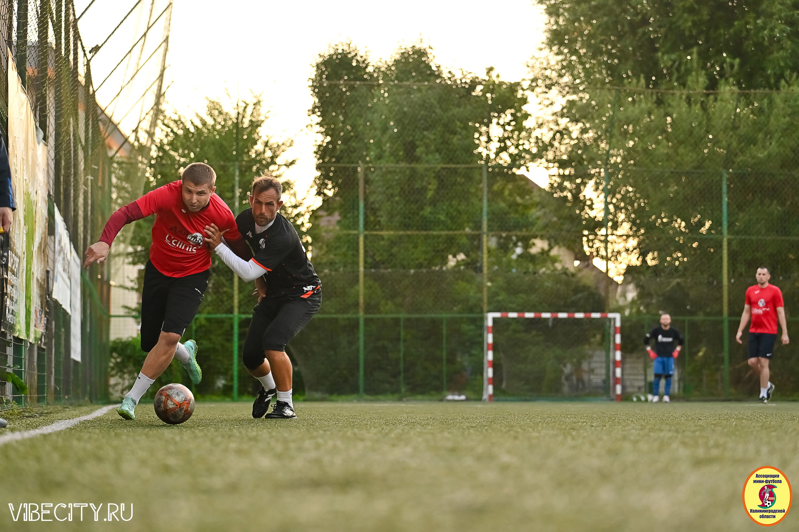 ИГРЫ МИНИ-ФУТБОЛЬНОЙ И КОРПОРАТИВНОЙ ЛИГИ. VIBECITY.RU Вайб Сити Ру Фоторепортажи Фотоотчеты Калининград