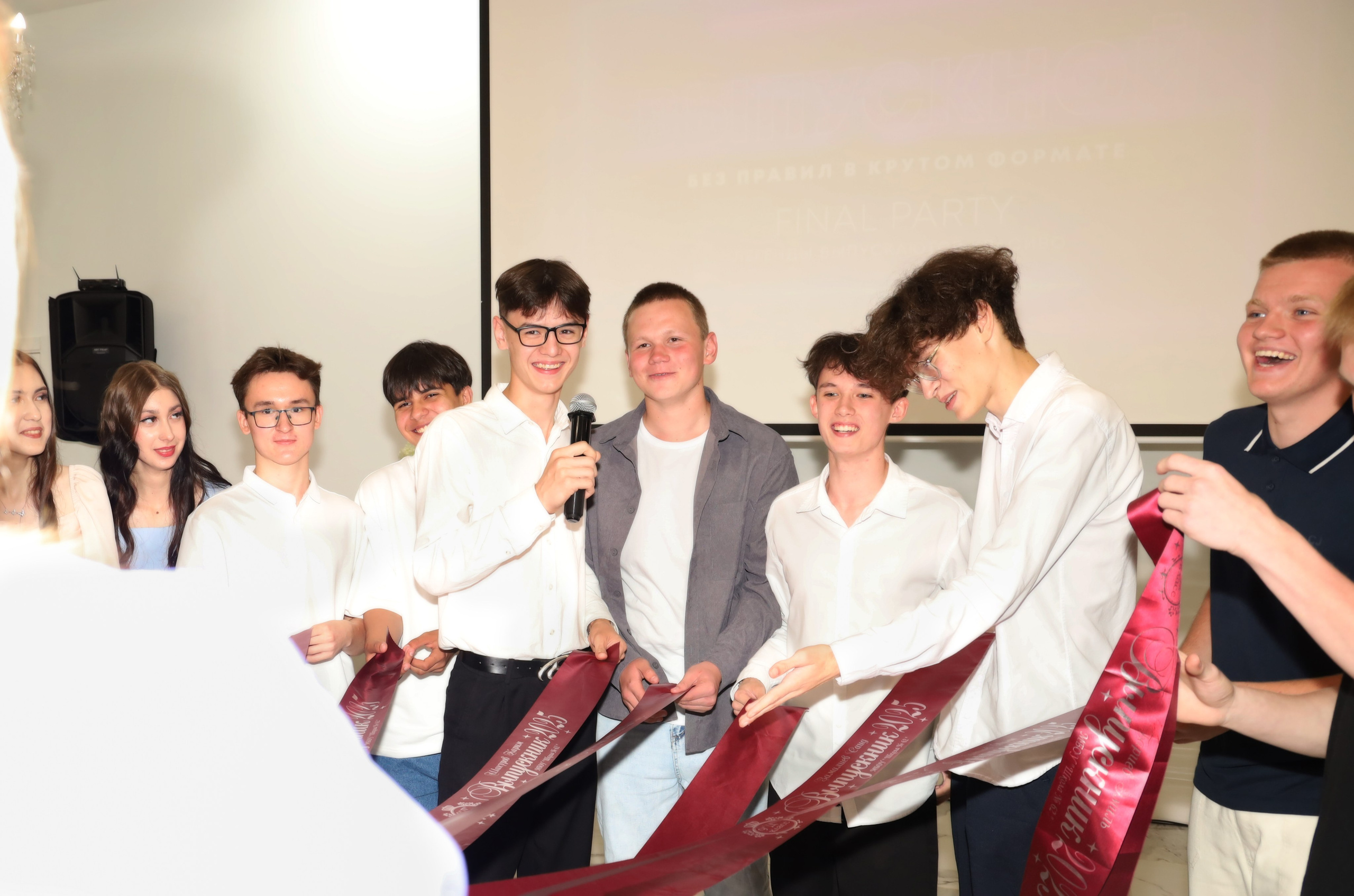 Выпускной 9Д 62 школы. Семейный фотограф в Казани Римма Гатауллина