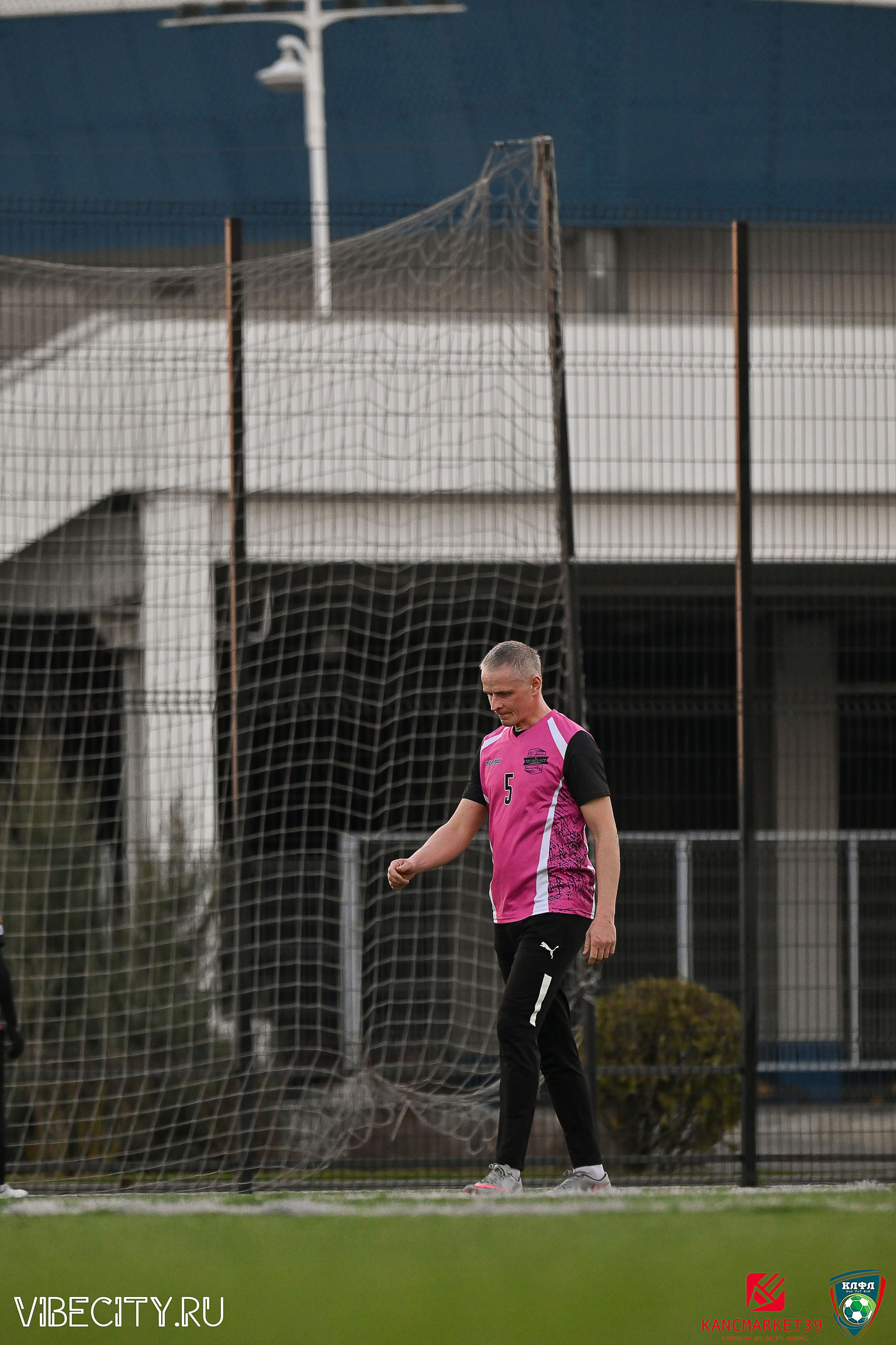 XX ЧЕМПИОНАТ КАЛИНИНГРАДСКОЙ ЛФЛ КАНЦМАРКЕТ39 сезона 2024–2025 гг. VIBECITY.RU Вайб Сити Ру Фоторепортажи Фотоотчеты Калининград