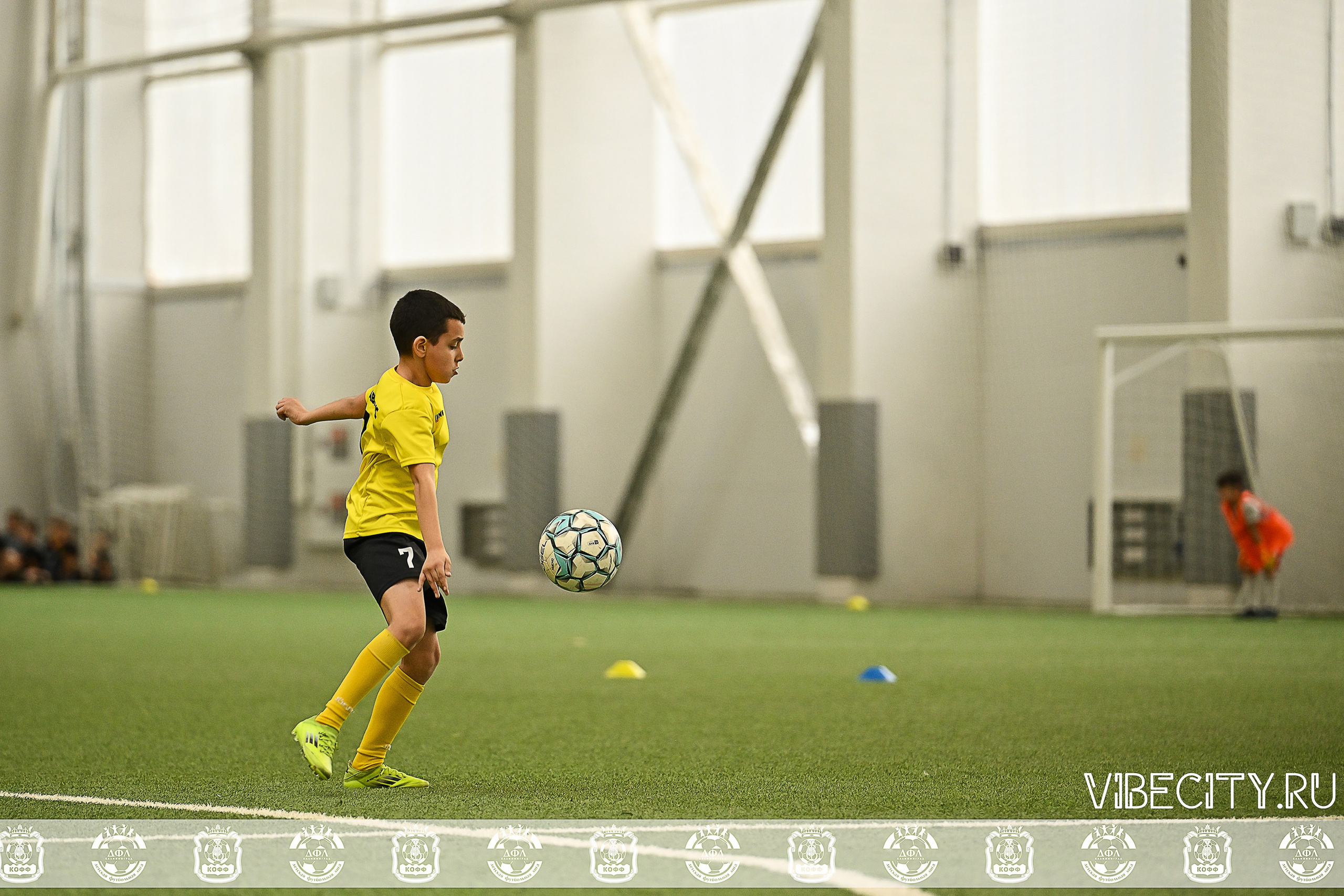 КУБОК БАЛТИЙСКОЙ ЛИГИ ПО МИНИ-ФУТБОЛУ U9 ЗЛ. VIBECITY.RU Вайб Сити Ру Фоторепортажи Фотоотчеты Калининград