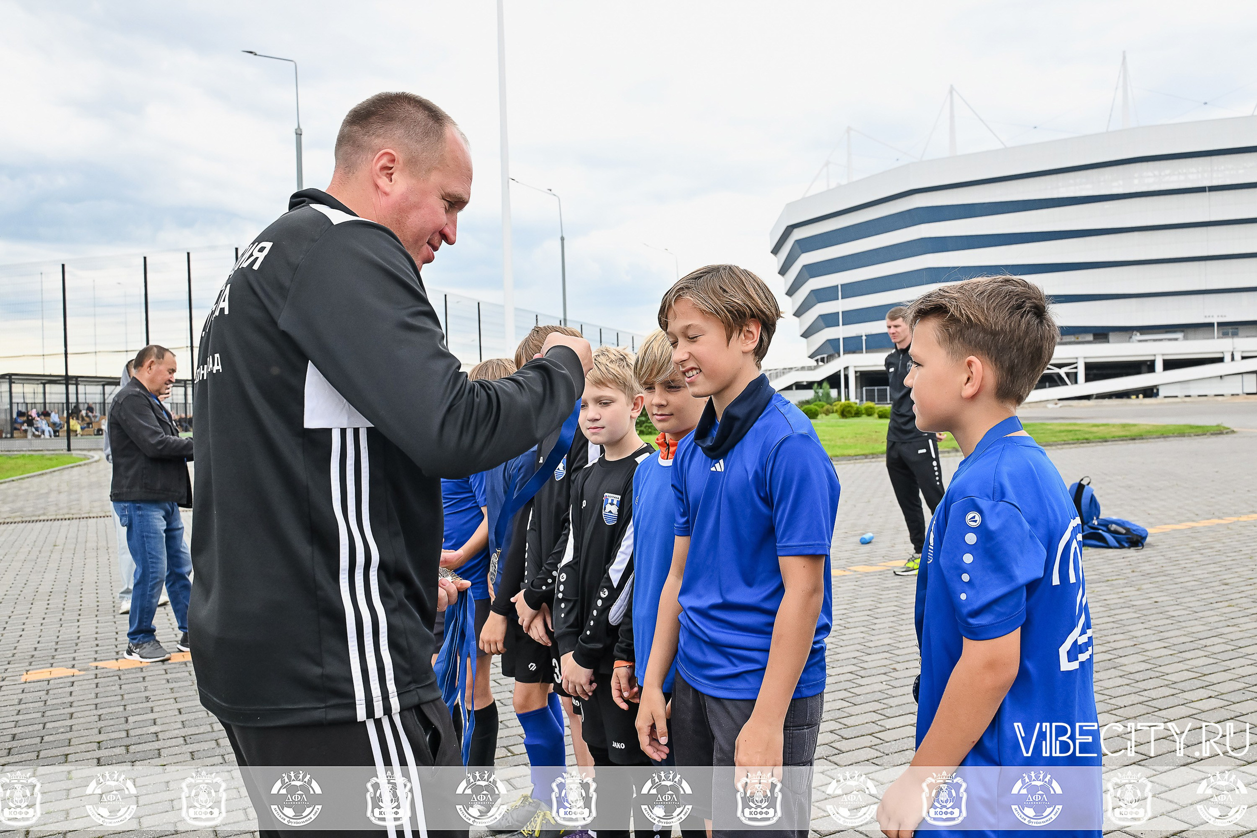 Калининградская Детская Футбольная Лига. VIBECITY.RU Вайб Сити Ру Фоторепортажи Фотоотчеты Калининград