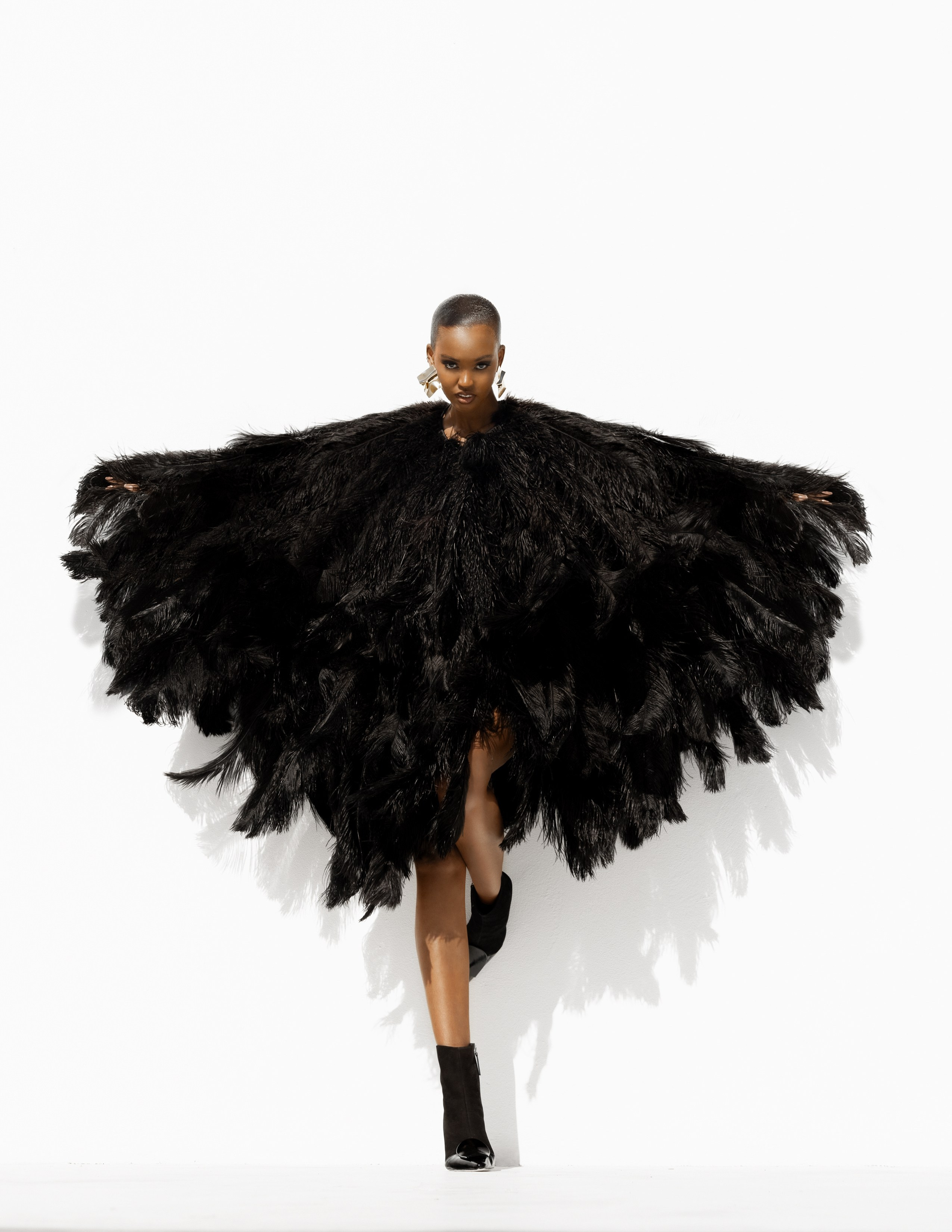 Fashion фотосессия для модного дизайнера одежды и аксессуаров Владивосток