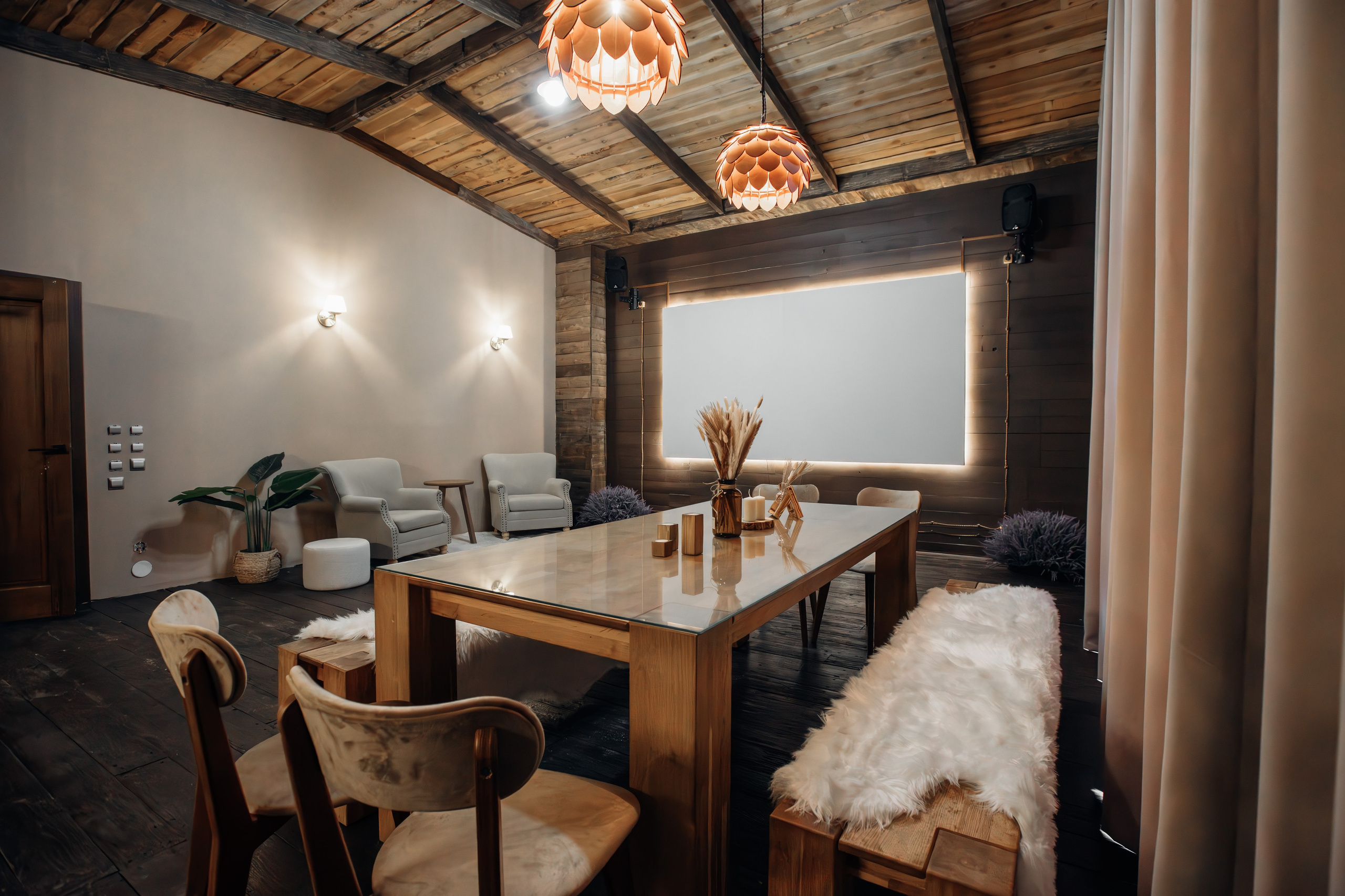 Шале (лето). Аренда лофта в СПб для мероприятий