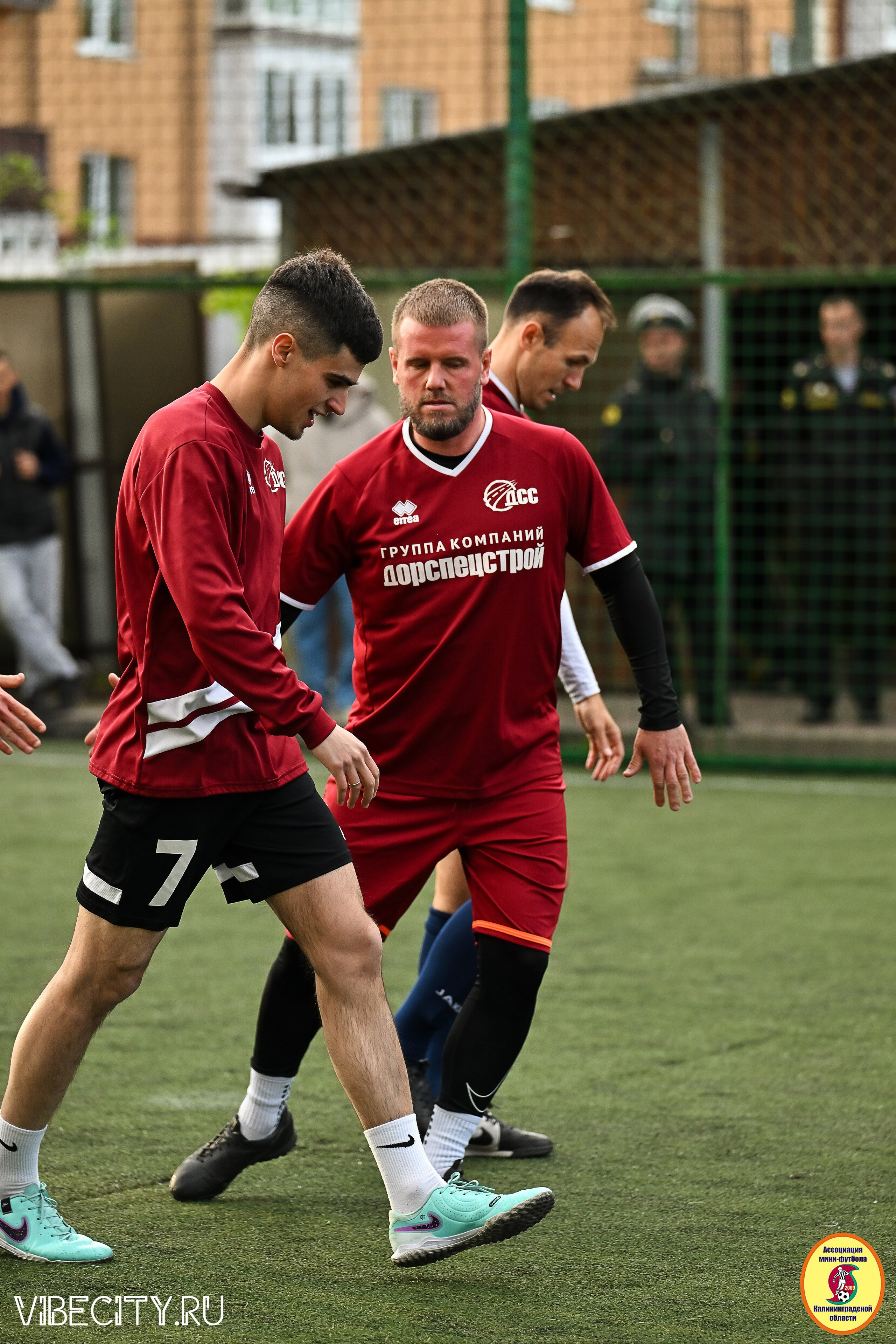 ИГРЫ МИНИ-ФУТБОЛЬНОЙ ЛИГИ. VIBECITY.RU Вайб Сити Ру Фоторепортажи Фотоотчеты Калининград