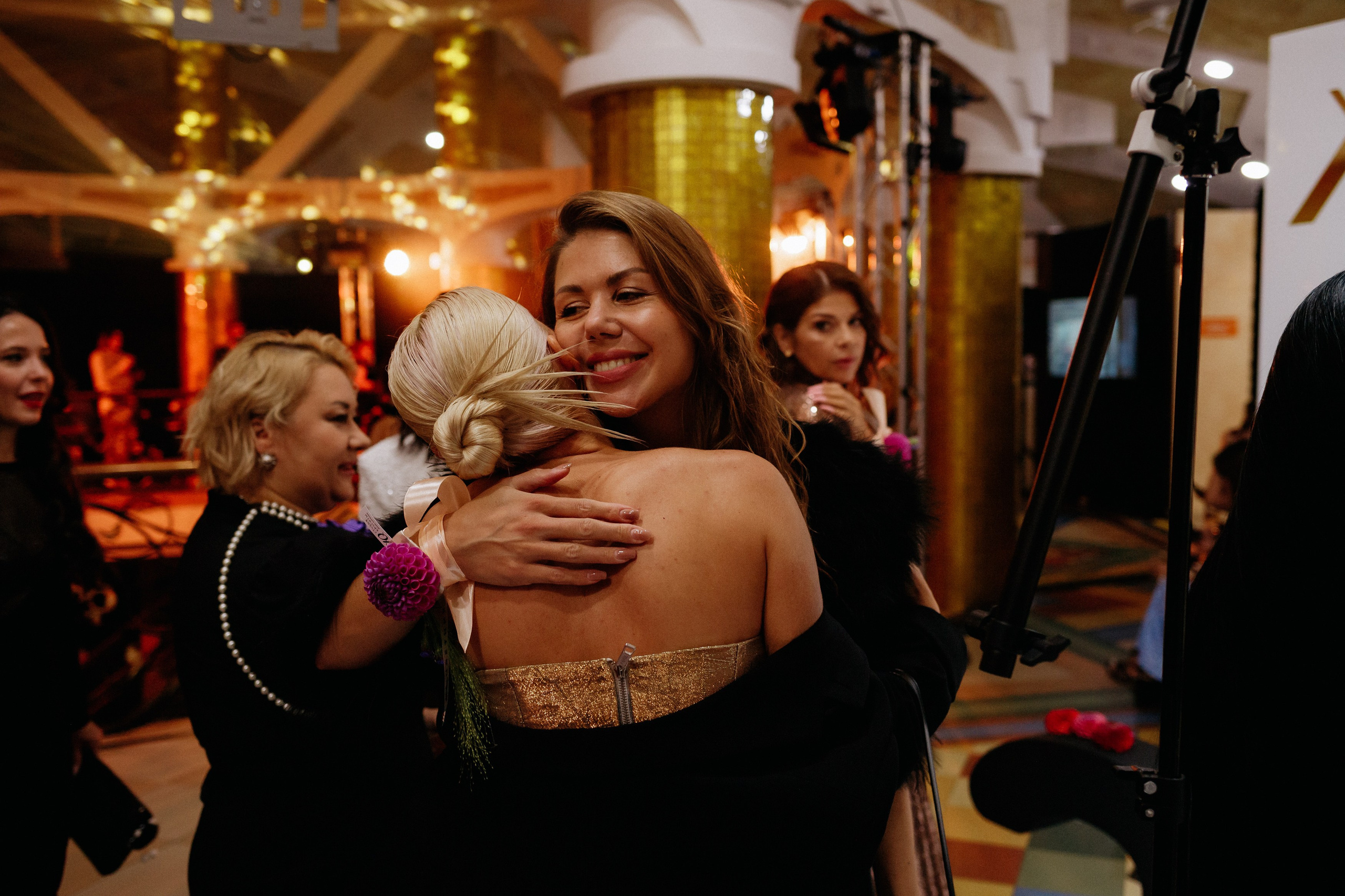 20 лет студии красоты Юлии Харченко. СВОИ. ФОТООТЧЕТЫ-СОБЫТИЯ-МЕСТА