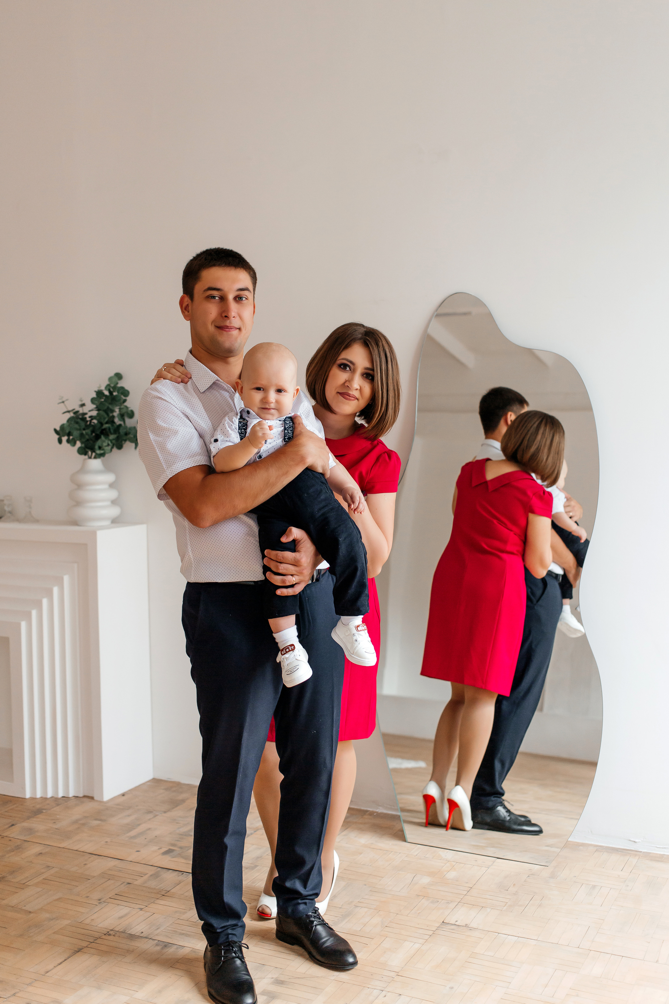 Семейная фотосессия Максима и Анастасии. Женский фотограф в Оренбурге Ирина Заводчикова